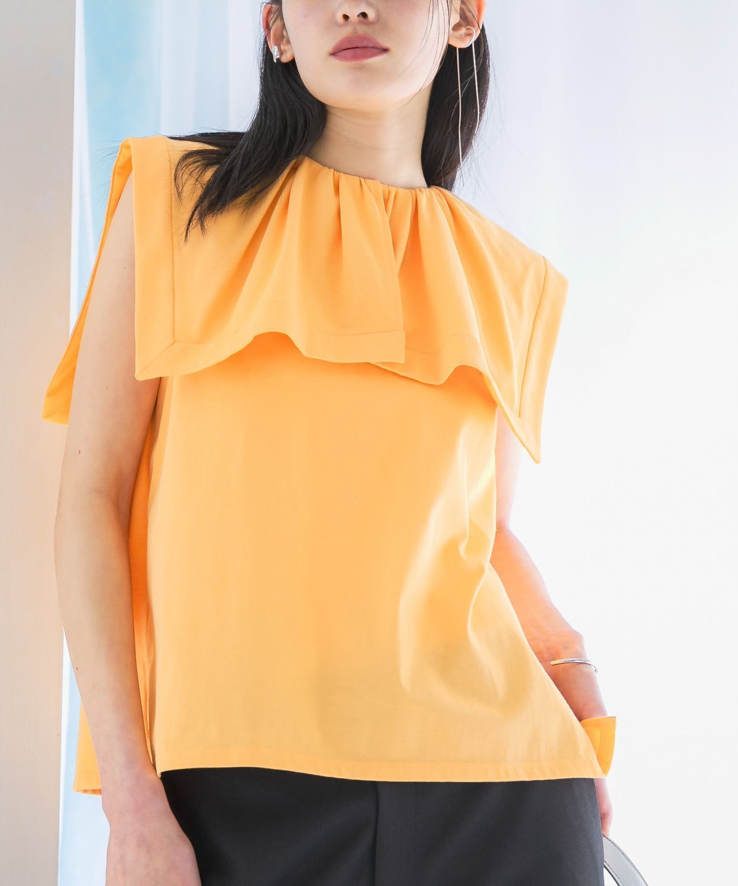【アーバンリサーチ ロッソ/URBAN RESEARCH ROSSO】のケープデザインTシャツ インテリア・キッズ・メンズ・レディースファッション・服の通販 founy(ファニー) 　ファッション　Fashion　レディースファッション　WOMEN　トップス・カットソー　Tops/Tshirt　シャツ/ブラウス　Shirts/Blouses　ロング / Tシャツ　T-Shirts　2025年　2025　2025春夏・S/S　Ss,Spring/Summer,2025　カットソー　Cut And Sew　スラックス　Slacks　スリット　Slit　デニム　Denim　ノースリーブ　No Sleeve　フレア　Flare　夏　Summer　S/S・春夏　Ss・Spring/Summer　ORANGE|ID: prp329100004566283 ipo3291000000032293200