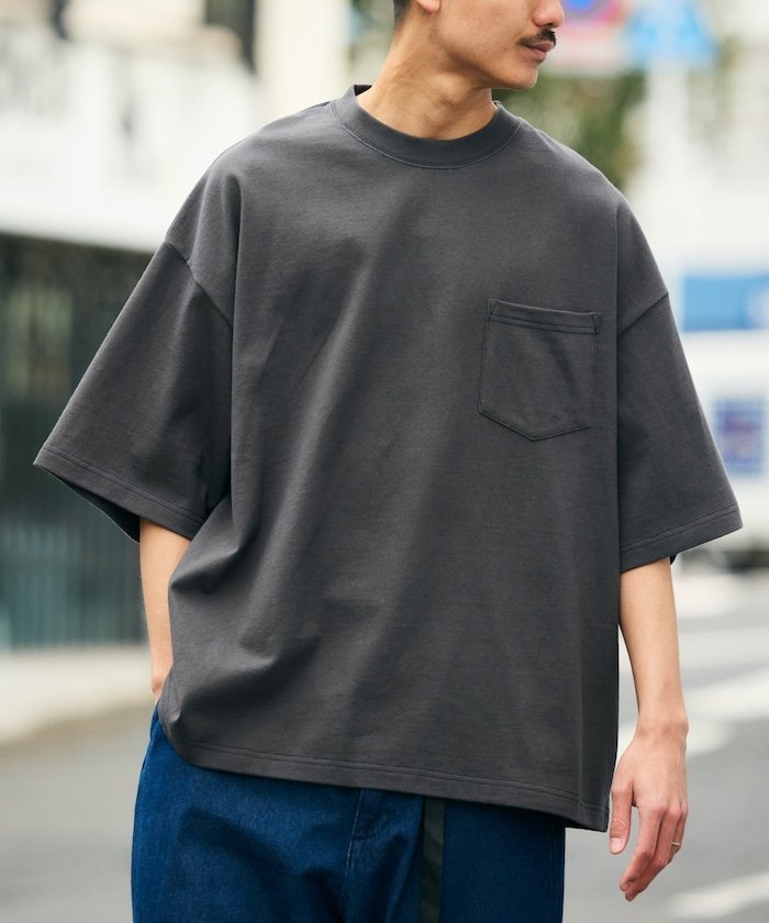 【その他のブランド/Other】の9オンス Heavyweight ビッグシルエット クルーネック ポケットTシャツ/ヘビーウェイト 【限定展開】 25SS インテリア・キッズ・メンズ・レディースファッション・服の通販 founy(ファニー) 　ファッション　Fashion　メンズファッション　Fashion for Men　2025年　2025　2025春夏・S/S　Spring/Summer 2025 SS25　おすすめ　Recommended / Our Picks　カーゴパンツ　Cargo Pants, Utility Pants　デニム　Denim, Jeans Material　トレンド　Trend, Trending Now　バランス　Balance, Style Balance　ビッグ　Big, Oversized　ベーシック　Basic, Essential　ボトム　Bottoms, Lower Wear　ポケット　Pocket, Pocket Detail　夏　Summer　定番　Standard, Basic Item　S/S・春夏　SS, Spring/Summer, Warm Season　チャコールグレー|ID: prp329100004566440 ipo3291000000032713225