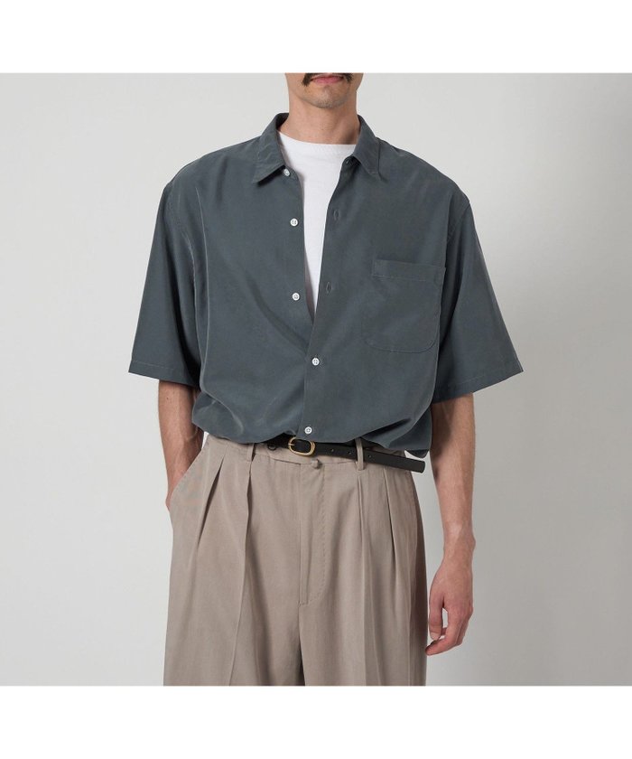 【ビューティ&ユース ユナイテッドアローズ/BEAUTY&YOUTH / UNITED ARROWS / MEN】のSteven Alan ドレープ レギュラーカラー ショートスリーブ シャツ STANDARD LOOSE BOX インテリア・キッズ・メンズ・レディースファッション・服の通販 founy(ファニー) https://founy.com/ ファッション Fashion メンズファッション Fashion for Men おすすめ Recommended / Our Picks ショート Short, Short Length スリット Slit, Slit Detail スリーブ Sleeve, Long Sleeve / Short Sleeve ドレープ Drape, Draping Fabric バランス Balance, Style Balance ボックス Boxy, Box Shape ルーズ Loose, Oversized レギュラー Regular, Standard Fit ヴィンテージ Vintage Style エレガント 上品 Elegant 夏 Summer 羽織 Haori, Light Jacket |ID: prp329100004566482 ipo3291000000033108653
