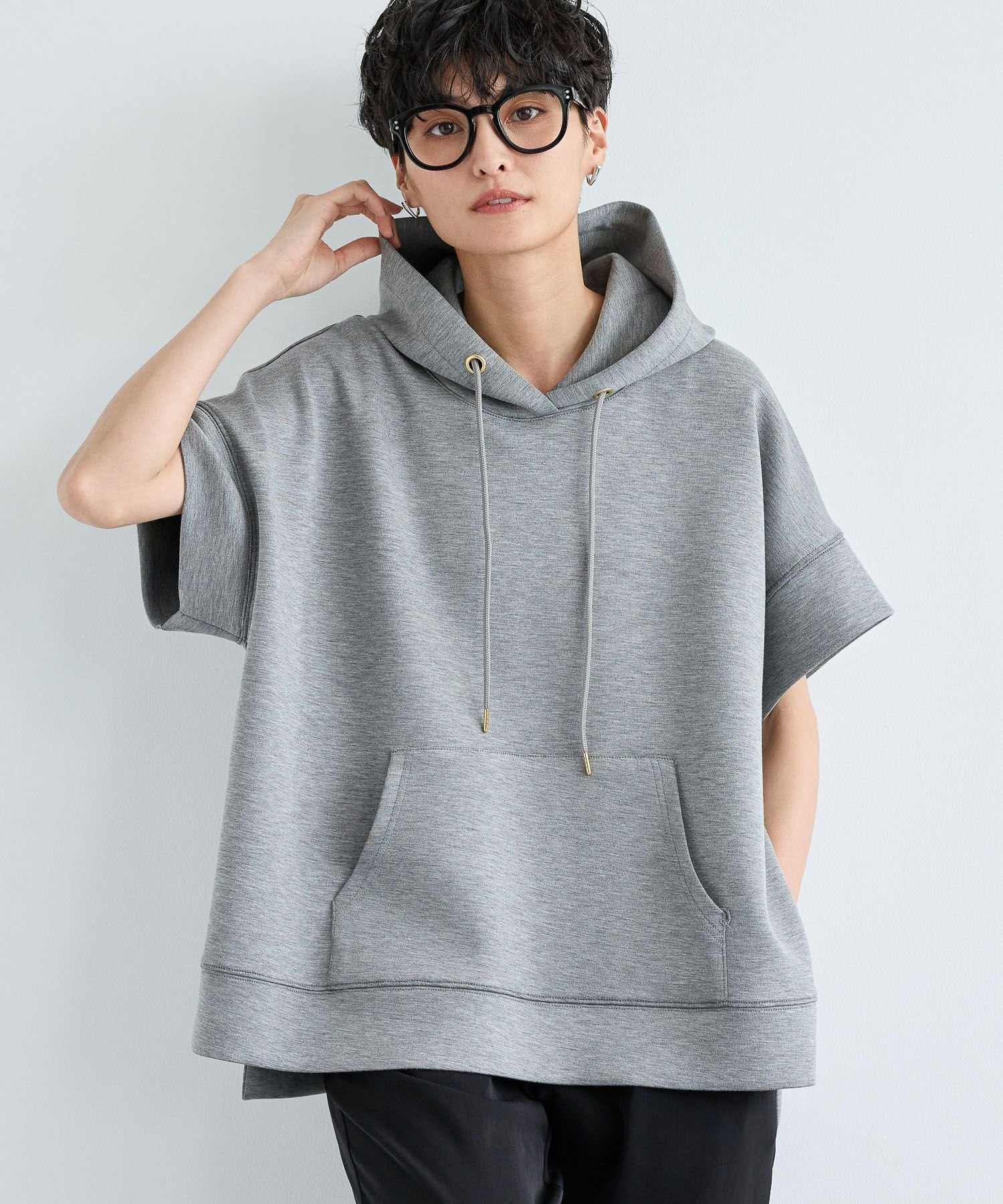 【バンヤードストーム/BARNYARDSTORM】のハーフスリーブパーカー【WEB限定】 インテリア・キッズ・メンズ・レディースファッション・服の通販 founy(ファニー) 　ファッション　Fashion　レディースファッション　Fashion for Women　トップス・カットソー　Cut & Sew Tops　レディースパーカー・カジュアルフーディー　Casual Hoodies & Sweatshirts　シンプル　Simple, Minimal　スリット　Slit, Slit Detail　人気　Popular, Best Seller　グレー15|ID: prp329100004566537 ipo3291000000032714577