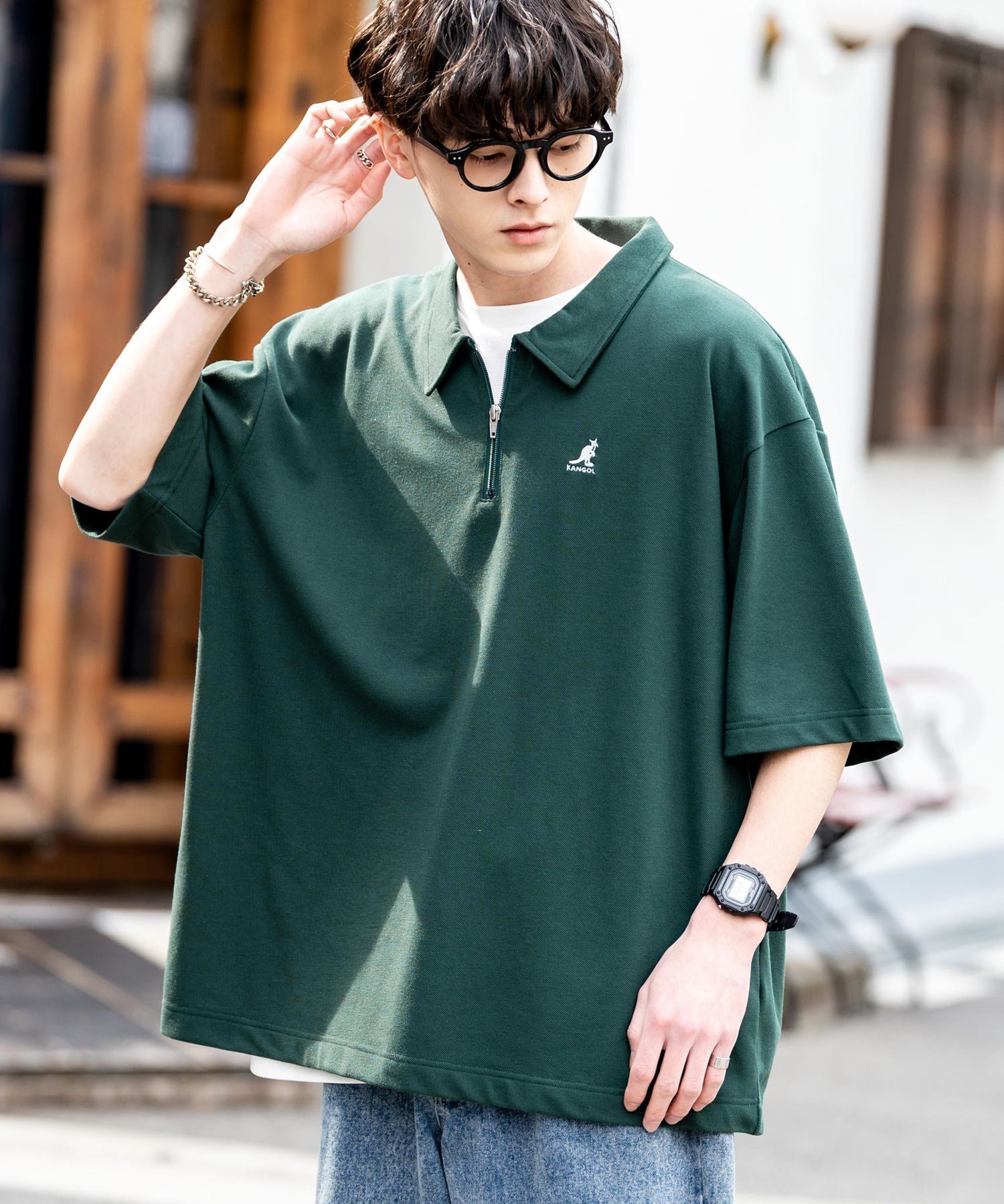【ロッキーモンロー/Rocky Monroe】のKANGOL 別注コラボ 鹿の子ワンポイント刺繍半袖ハーフジップポロシャツ インテリア・キッズ・メンズ・レディースファッション・服の通販 founy(ファニー) 　ファッション　Fashion　レディースファッション　WOMEN　トップス・カットソー　Tops/Tshirt　シャツ/ブラウス　Shirts/Blouses　ポロシャツ　Polo Shirts　アウトドア　Outdoor　コラボ　Collaboration　鹿の子　Pique　ジップ　Zip　スポーティ　Sporty　トレンド　Trend　人気　Popularity　別注　Special Order　半袖　Short Sleeve　メンズ　Mens　無地　Plain Color　リラックス　Relax　ワイド　Wide　ワンポイント　One Point　おすすめ　Recommend　エレガント 上品　Elegant　グリーン|ID: prp329100004566563 ipo3291000000032295393