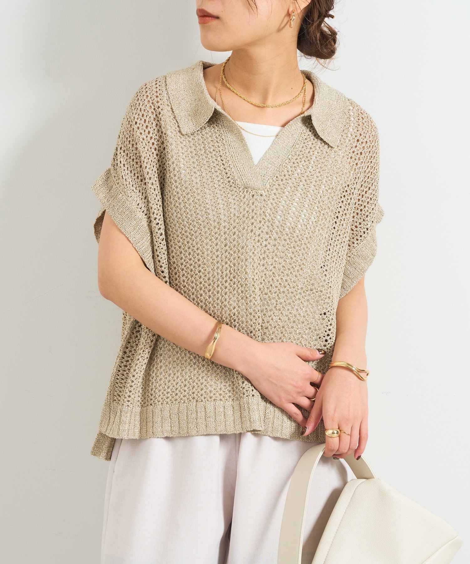 【アンディコール/un dix cors】のグリッターポロニットベスト 人気、トレンドファッション・服の通販 founy(ファニー) 　ファッション　Fashion　レディースファッション　WOMEN　アウター　Coat Outerwear　トップス・カットソー　Tops/Tshirt　ニット　Knit Tops　ベスト/ジレ　Gilets/Vests　ウェーブ　Wave　コンパクト　Compact　ストレート　Straight　スリーブ　Sleeve　バランス　Balance　フレンチ　French　ベスト　Vest　ポケット　Pocket　おすすめ　Recommend　 other-1|ID: prp329100004566646 ipo3291000000032296029