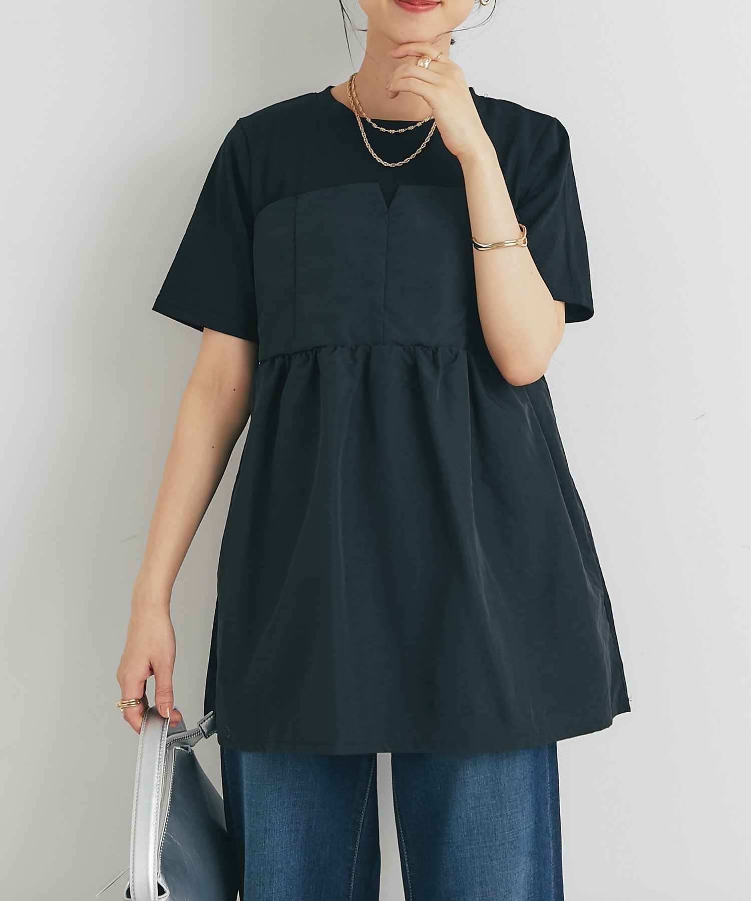 【アンディコール/un dix cors】の《スタイルアップ効果◎》ドッキング切替Tシャツ インテリア・キッズ・メンズ・レディースファッション・服の通販 founy(ファニー) 　ファッション　Fashion　レディースファッション　WOMEN　トップス・カットソー　Tops/Tshirt　シャツ/ブラウス　Shirts/Blouses　ロング / Tシャツ　T-Shirts　ウェーブ　Wave　切替　Switching　シェイプ　Shape　ストレート　Straight　ドッキング　Docking　ブラック|ID: prp329100004566648 ipo3291000000032296042