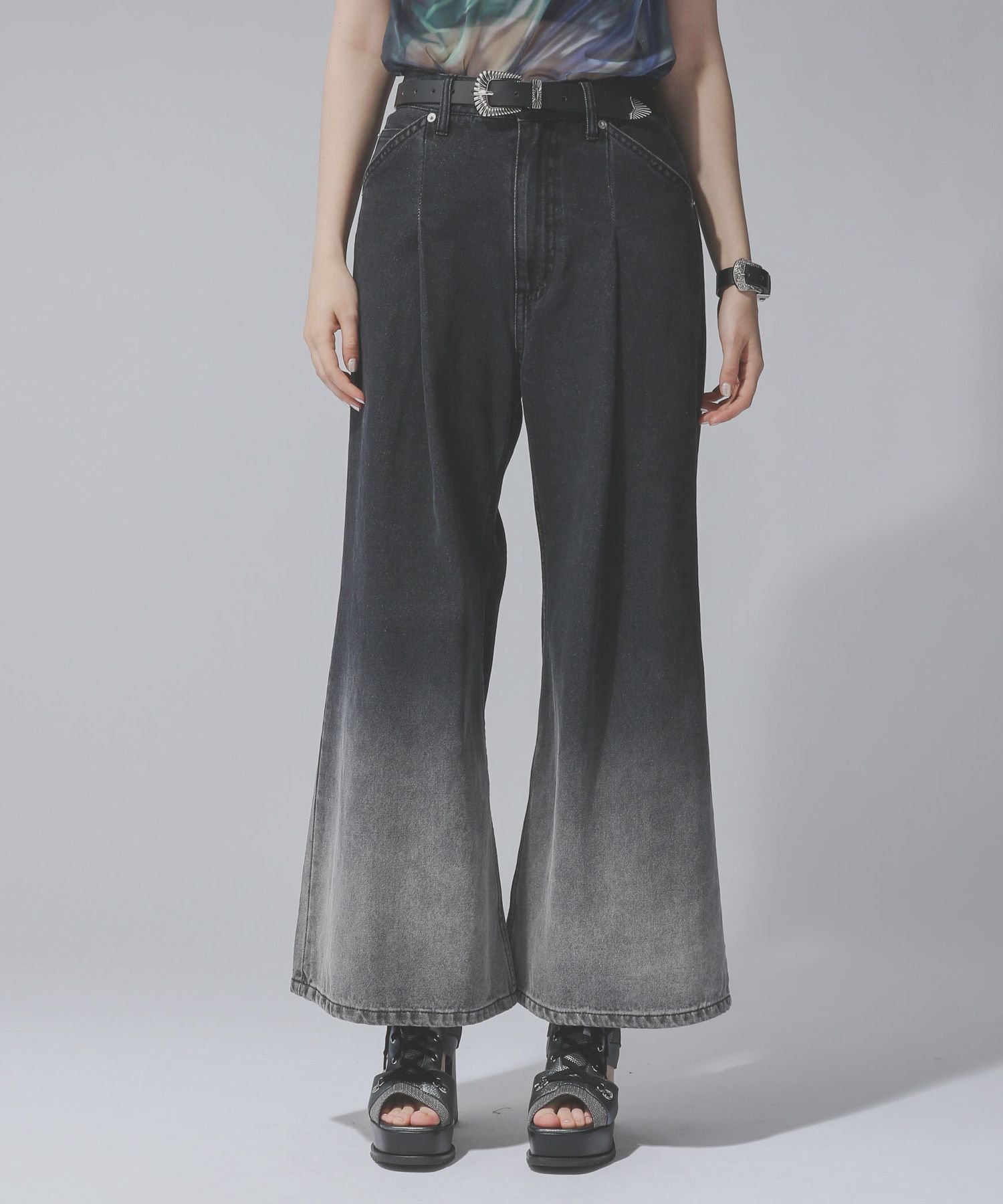 【ハレ/HARE】のアソートカコウワイドデニムパンツ 人気、トレンドファッション・服の通販 founy(ファニー) 　ファッション　Fashion　レディースファッション　WOMEN　パンツ　Pants　デニムパンツ　Denim Pants　おすすめ　Recommend　グラデーション　Gradation　デニム　Denim　ワイド　Wide　定番　Standard　 other-1|ID: prp329100004566692 ipo3291000000032296312