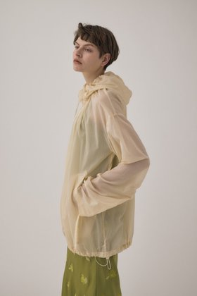 【マウジー/moussy】のフッ素フリーの撥水加工が嬉しいリサイクルナイロン使用 エアーブルゾン 人気、トレンドファッション・服の通販 founy(ファニー) ファッション Fashion レディースファッション WOMEN アウター Coat Outerwear ブルゾン Blouson/Jackets エアリー Airy ギャザー Gather シアー Sheer バルーン Balloon ブルゾン Blouson ポケット Pocket |ID:prp329100004566808