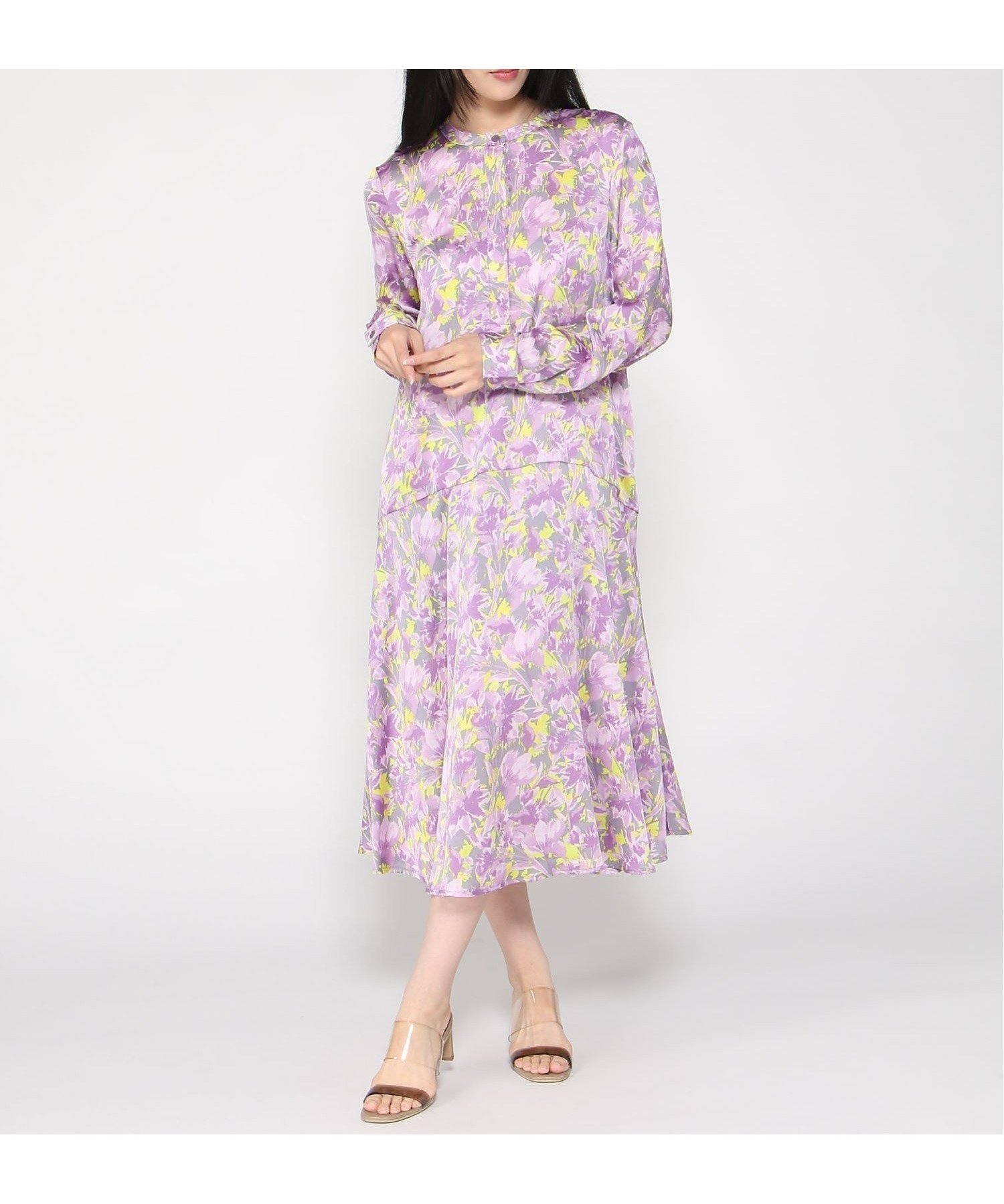 【スリーフォータイム/Three Four Time】のThree Four Time/フラワープリントワンピース インテリア・キッズ・メンズ・レディースファッション・服の通販 founy(ファニー) 　ファッション　Fashion　レディースファッション　WOMEN　ワンピース　Dress　フラワー　Flower　フレア　Flare　プリント　Print　リラックス　Relax　パープル|ID: prp329100004566820 ipo3291000000032298439