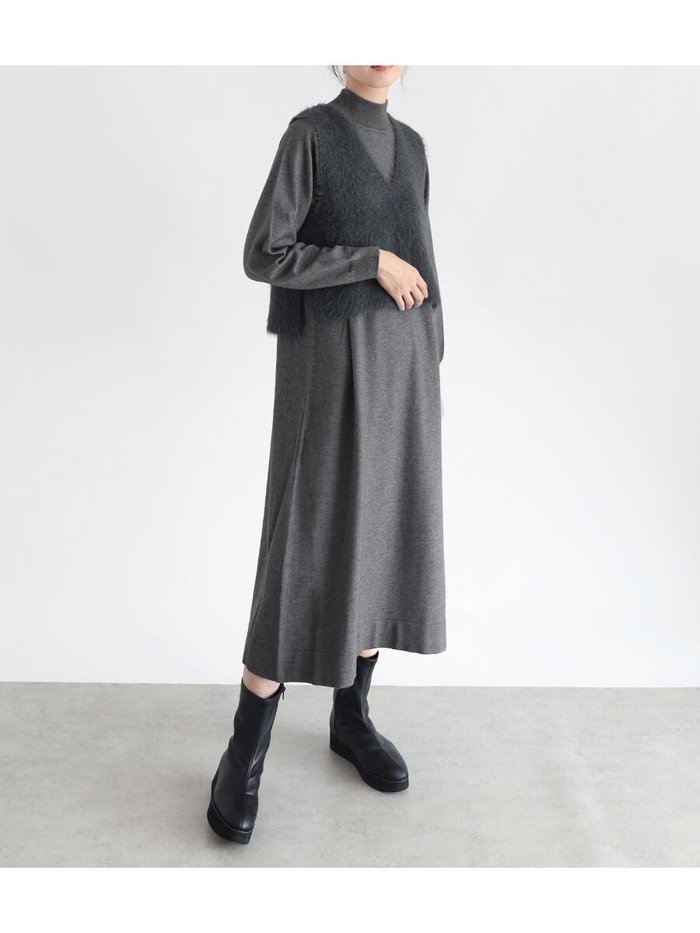 【ラシュッド/LASUD】のシャギーベスト×ニットワンピース インテリア・キッズ・メンズ・レディースファッション・服の通販 founy(ファニー) https://founy.com/ ファッション Fashion レディースファッション WOMEN アウター Coat Outerwear ワンピース Dress ニットワンピース Knit Dresses コンパクト Compact トレンド Trend バランス Balance ベスト Vest ベーシック Basic 今季 This Season |ID: prp329100004566886 ipo3291000000032299039