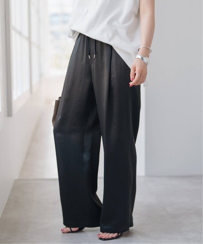 【スピック&スパン/Spick & Span】の手洗い可 / ワッシャーサテンイージーパンツ インテリア・キッズ・メンズ・レディースファッション・服の通販 founy(ファニー) https://founy.com/ ファッション Fashion レディースファッション Ladies' Fashion Online パンツ Pants サテン Satin ワッシャー Washer エレガント 上品 Elegant 定番 Standard |ID: prp329100004566958 ipo3291000000032664179