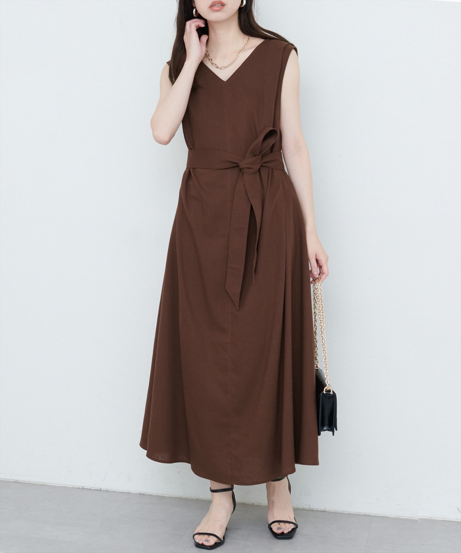 【ナチュラルクチュール/natural couture】の選べる袖丈前後2WAYベルト付きワンピース インテリア・キッズ・メンズ・レディースファッション・服の通販 founy(ファニー) 　ファッション　Fashion　レディースファッション　Ladies' Fashion Online　ワンピース　Dress　ベルト　Belts　2025年　2025　2025春夏・S/S　Ss,Spring/Summer,2025　ブラウン|ID: prp329100004566968 ipo3291000000032622697