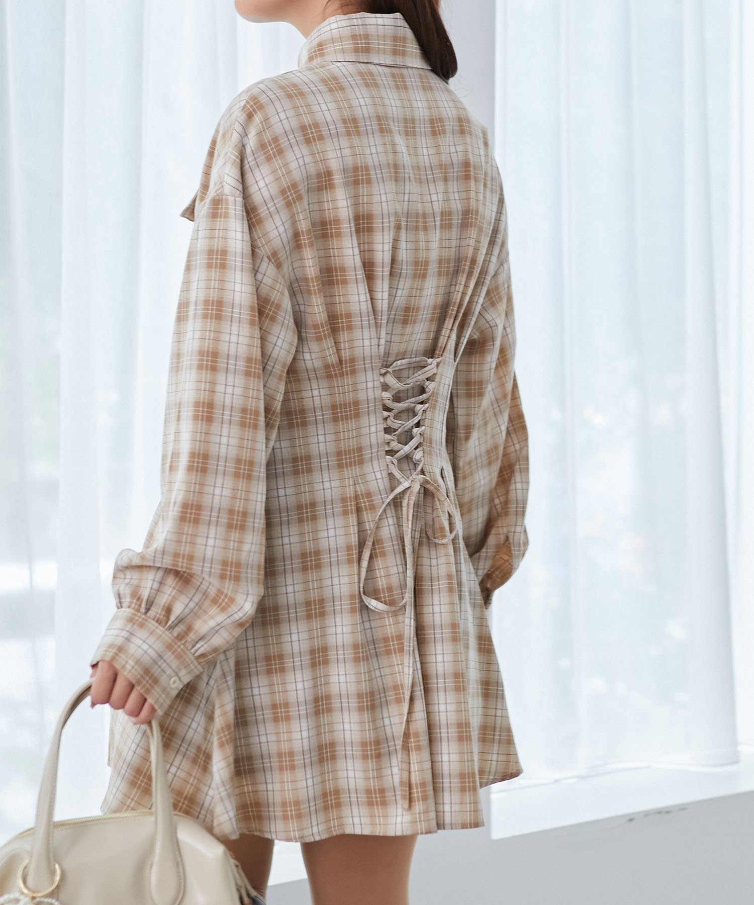 【マジェスティック レゴン/MAJESTIC LEGON】のバックレースアップミニシャツワンピ インテリア・キッズ・メンズ・レディースファッション・服の通販 founy(ファニー) 　ファッション　Fashion　レディースファッション　WOMEN　ワンピース　Dress　シャツワンピース　Shirt Dresses　おすすめ　Recommend　シャツワンピ　Shirt Dress　ショート　Short　ダウン　Down　フェイク　Fake　フェミニン　Feminine　フラップ　Flap　フレア　Flare　レース　Race　再入荷　Restock/Back In Stock/Re Arrival　ベージュ柄|ID: prp329100004566983 ipo3291000000032299782