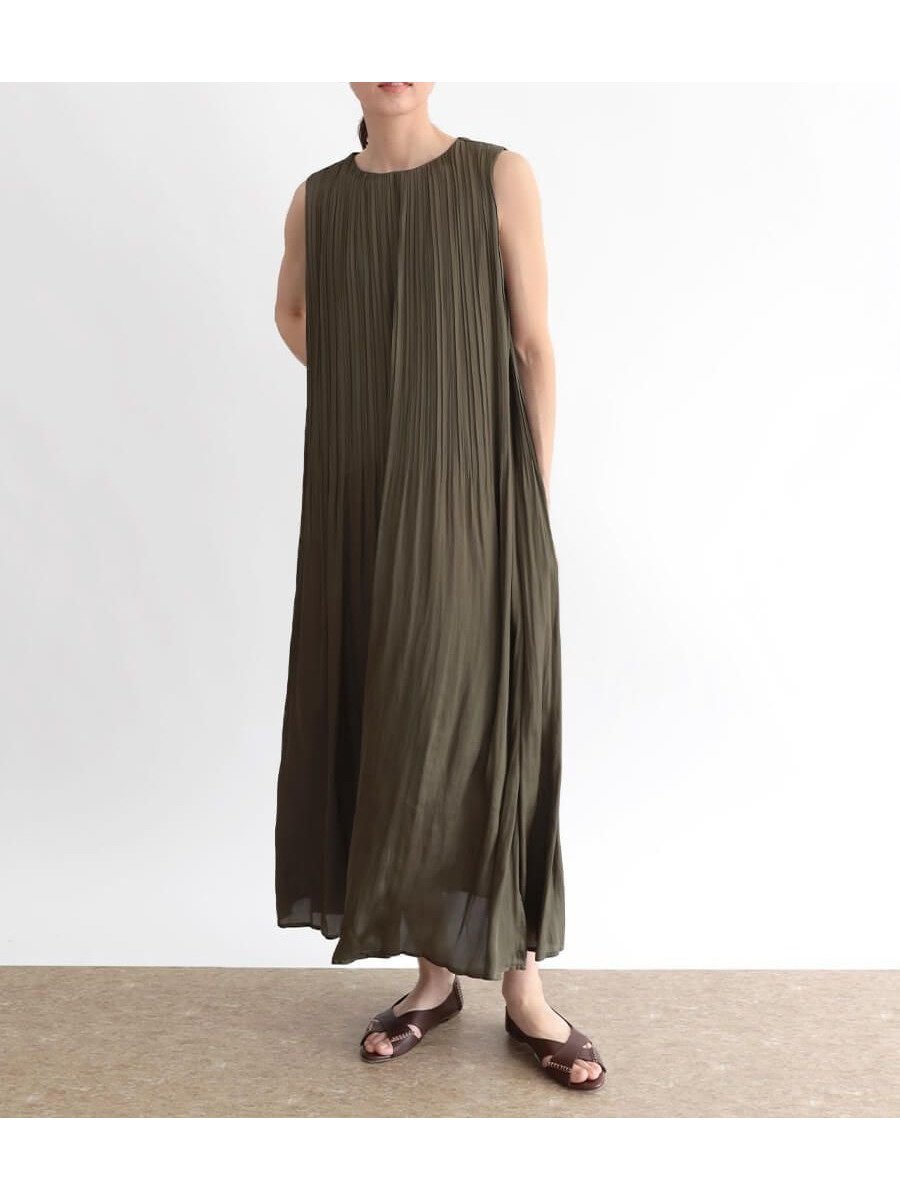【ラシュッド/LASUD】のプリーツデザインロングワンピース インテリア・キッズ・メンズ・レディースファッション・服の通販 founy(ファニー) 　ファッション　Fashion　レディースファッション　WOMEN　ワンピース　Dress　プリーツ　Pleats　ロング　Long　エレガント 上品　Elegant　カーキ|ID: prp329100004566990 ipo3291000000032299857