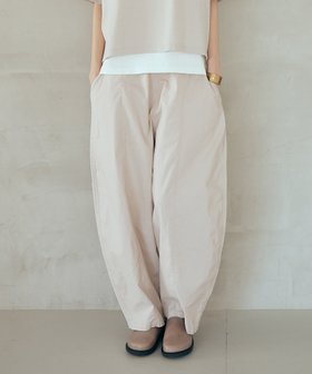 【アールエヌエーエヌ/RNA-N】のR4335 バリューバルーンパンツ 人気、トレンドファッション・服の通販 founy(ファニー) ファッション Fashion レディースファッション WOMEN パンツ Pants クッション Cushion クロップド Cropped シンプル Simple ダブル Double バルーン Balloon ポケット Pocket ワーク Work 切替 Switching |ID:prp329100004567036