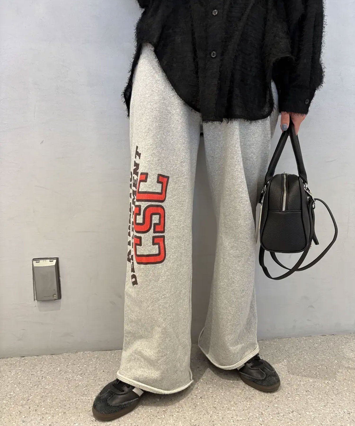 【ローズバッド/ROSE BUD】のCREOLME/LOGO SWEATPANTS インテリア・キッズ・メンズ・レディースファッション・服の通販 founy(ファニー) 　ファッション　Fashion　レディースファッション　WOMEN　パンツ　Pants　スラックス　Slacks　プリント　Print　GREY|ID: prp329100004567062 ipo3291000000032300360