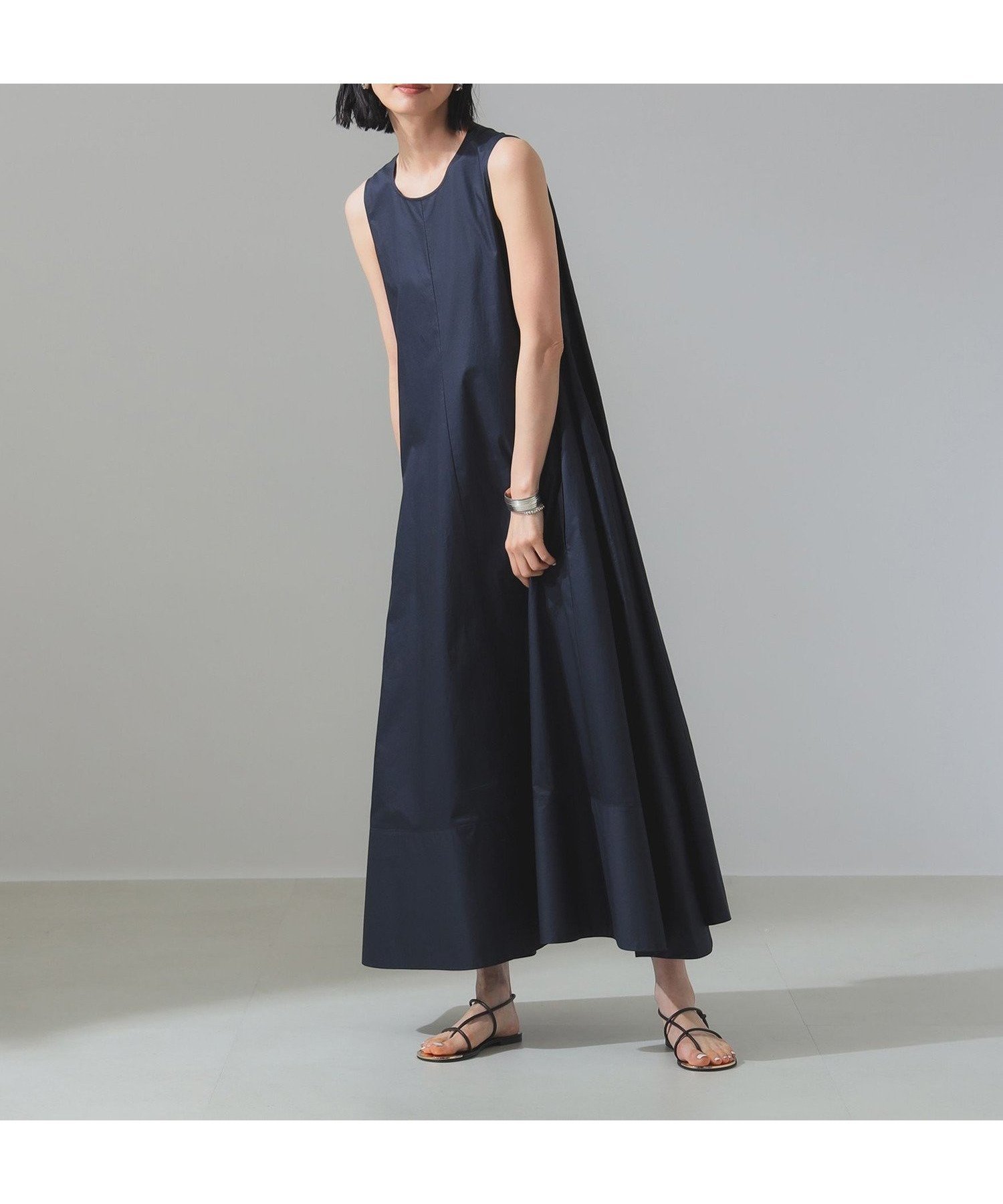 【デミルクス ビームス/Demi-Luxe BEAMS】のスリーブレス フレア ワンピース インテリア・キッズ・メンズ・レディースファッション・服の通販 founy(ファニー) 　ファッション　Fashion　レディースファッション　WOMEN　ワンピース　Dress　インナー　Inner　エレガント 上品　Elegant　カーディガン　Cardigan　シューズ　Shoes　シンプル　Simple　ジャケット　Jacket　スリーブ　Sleeve　タイプライター　Typewriter　ノースリーブ　No Sleeve　フレア　Flare　フロント　Front　マキシ　Maxi　リラックス　Relax　ロング　Long　NAVY|ID: prp329100004567414 ipo3291000000032305016