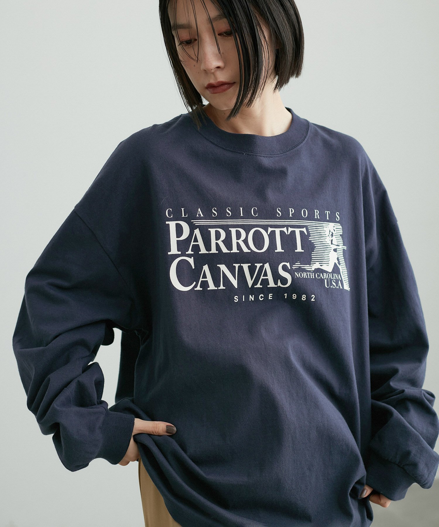 【アダム エ ロペ/ADAM ET ROPE'】の【PARROTT CANVAS for ADAM ET ROPE 】別注 CLASSIC SPORTS L/S TEE インテリア・キッズ・メンズ・レディースファッション・服の通販 founy(ファニー) 　ファッション　Fashion　レディースファッション　WOMEN　スポーツウェア　Sportswear　春　Spring　グラフィック　Graphic　プリント　Print　別注　Special Order　A/W・秋冬　Aw・Autumn/Winter・Fw・Fall-Winter　S/S・春夏　Ss・Spring/Summer　夏　Summer　2025年　2025　ネイビー(40)|ID: prp329100004567556 ipo3291000000032306457