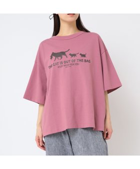 【アールエヌエーエヌ/RNA-N】のRNA-N/M2429 ネコをバッグからプリント半T 人気、トレンドファッション・服の通販 founy(ファニー) ファッション Fashion レディースファッション WOMEN ヴィンテージ Vintage ネコ Cat 猫 Cat プリント Print ポケット Pocket 半袖 Short Sleeve ルーズ Loose |ID:prp329100004567586