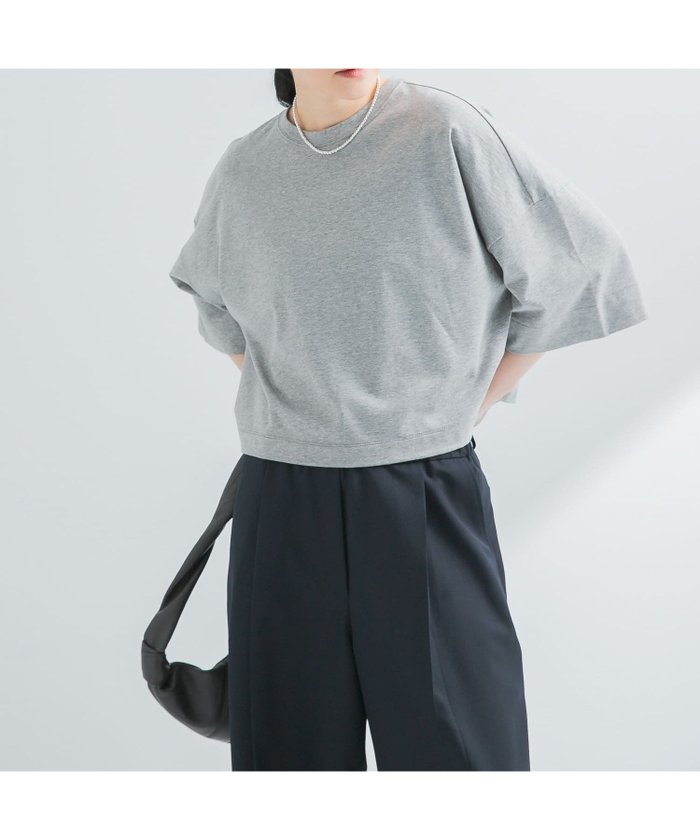 【アーバンリサーチ/URBAN RESEARCH】のショート丈ハーフスリーブカットソー インテリア・キッズ・メンズ・レディースファッション・服の通販 founy(ファニー) https://founy.com/ ファッション Fashion レディースファッション Fashion for Women トップス・カットソー Cut & Sew Tops カットソー・ベーシックTシャツ Cut-and-Sewn Tops / Stretch Tees & Basics 2025年 2025 2025春夏・S/S Spring/Summer 2025 SS25 おすすめ Recommended / Our Picks アクセサリー Fashion Accessories カットソー Cut and Sewn Top ショート Short, Short Length シンプル Simple, Minimal スラックス Slacks, Dress Pants バランス Balance, Style Balance バングル Bangle, Bracelet 夏 Summer 日本製 Made In Japan S/S・春夏 SS, Spring/Summer, Warm Season |ID: prp329100004567594 ipo3291000000033567313
