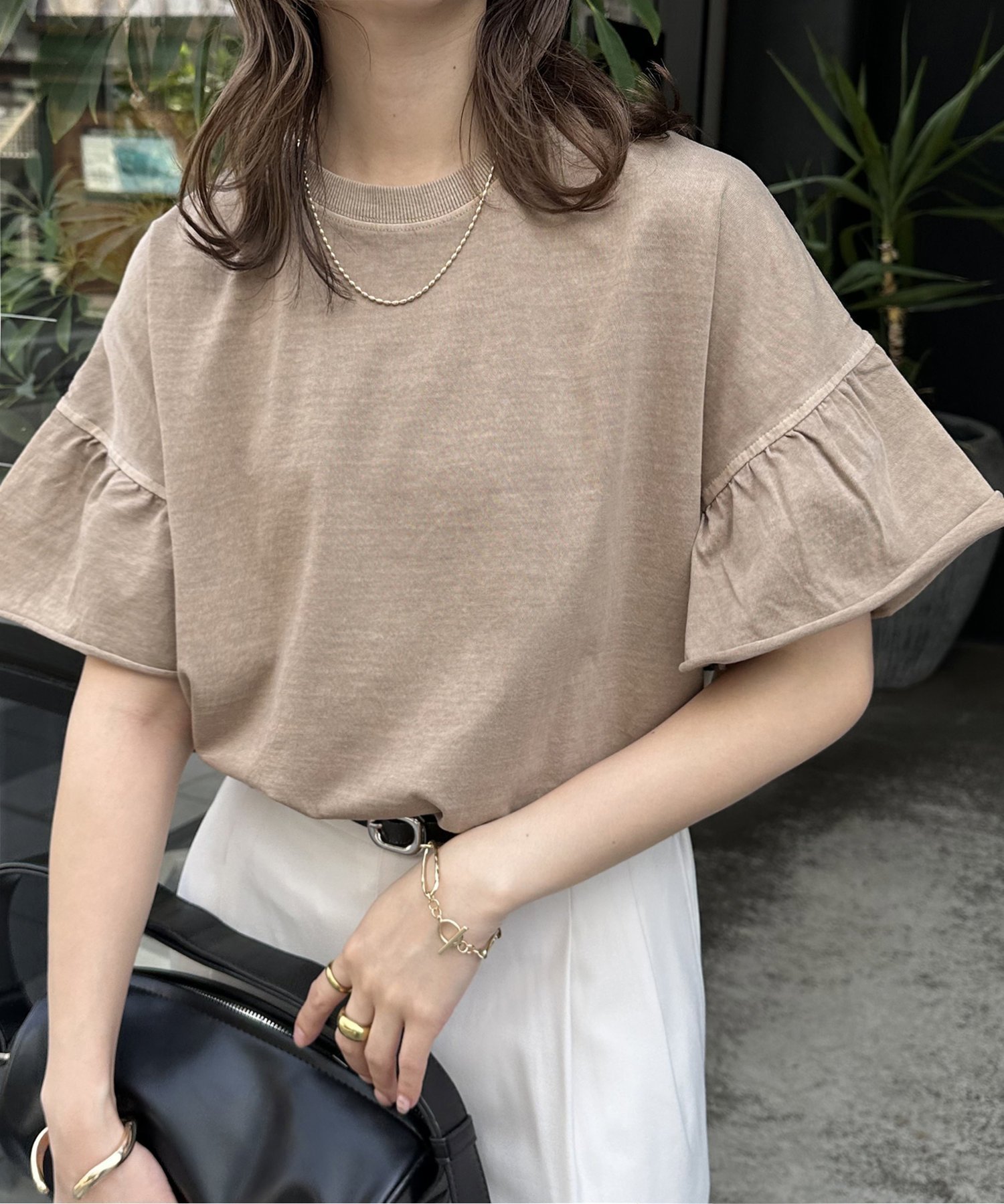 【ディスコート/Discoat】のピグメントフリルTシャツ インテリア・キッズ・メンズ・レディースファッション・服の通販 founy(ファニー) 　ファッション　Fashion　レディースファッション　WOMEN　トップス・カットソー　Tops/Tshirt　シャツ/ブラウス　Shirts/Blouses　ロング / Tシャツ　T-Shirts　シンプル　Simple　フリル　Frills　リラックス　Relax　モカ|ID: prp329100004567629 ipo3291000000032307307