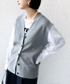 【シップス フォー ウィメン/SHIPS】の手洗い可能 ワンポイント 刺繍 Vネック ベスト グレー|ID: prp329100004567670 ipo3291000000032307660