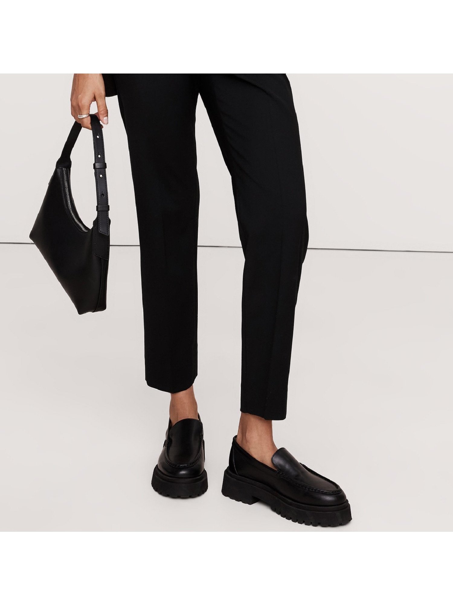 【バナナ リパブリック/BANANA REPUBLIC】のSiena スリム イタリアンウール アンクルパンツ インテリア・キッズ・メンズ・レディースファッション・服の通販 founy(ファニー) 　ファッション　Fashion　レディースファッション　WOMEN　パンツ　Pants　アンクル　Uncle　ストレート　Straight　スリム　Slim　センター　Center　フラット　Flat　フロント　Front　ポケット　Pocket　モダン　Modern　BLACK_K-100|ID: prp329100004567913 ipo3291000000032311310