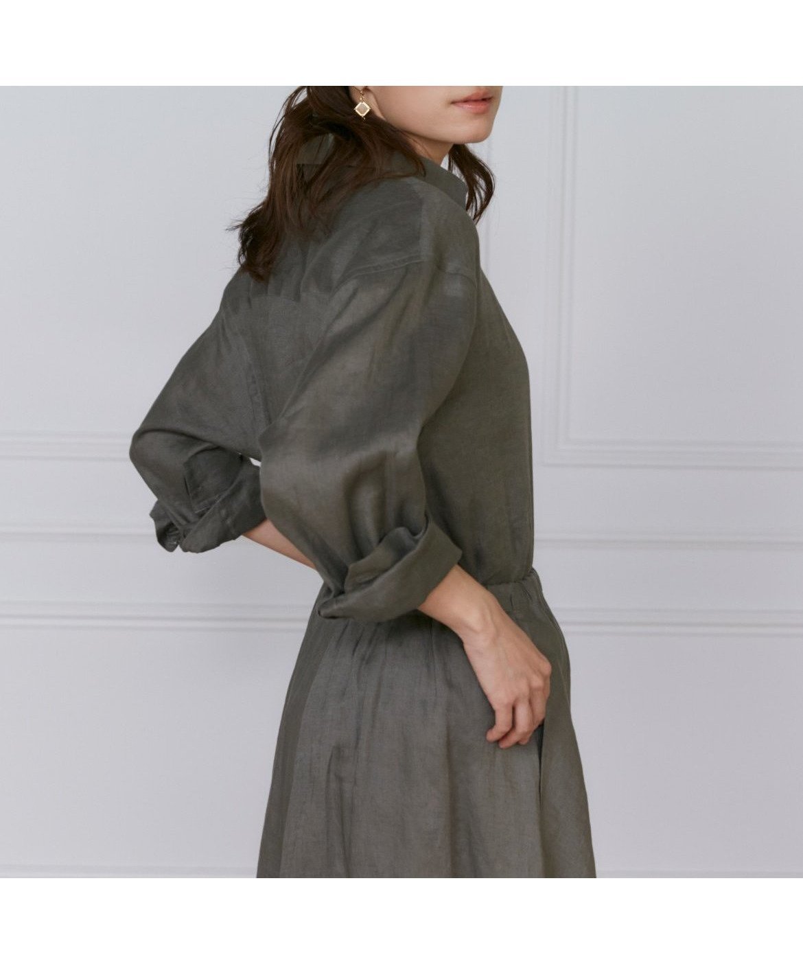 【イネド/INED】のリネンレギュラーカラーシャツ インテリア・キッズ・メンズ・レディースファッション・服の通販 founy(ファニー) 　ファッション　Fashion　レディースファッション　Fashion for Women　トップス・カットソー　Cut & Sew Tops　シャツ・ブラウス・オフィスカジュアル　Elegant Blouses & Button-Ups　セットアップ　Set-Up, Coordinated Outfit　トレンド　Trend, Trending Now　ベーシック　Basic, Essential　マニッシュ　Mannish, Boyish　エレガント 上品　Elegant　カーキ|ID: prp329100004567950 ipo3291000000033024380