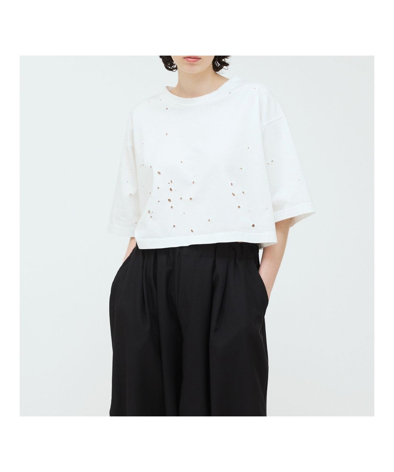 【マーコート/MARcourt】のmizuiro ind パンチングワイドT 人気、トレンドファッション・服の通販 founy(ファニー) 　ファッション　Fashion　レディースファッション　Fashion for Women　インナー　Innerwear　コンパクト　Compact, Small Size　ショート　Short, Short Length　ドット　Polka Dot, Dot Pattern　ポケット　Pocket, Pocket Detail　ランダム　Random, Irregular　ワイド　Wide, Wide Fit　人気　Popular, Best Seller　水玉　Polka Dot, Dot Pattern　 other-1|ID: prp329100004568001 ipo3291000000033096357