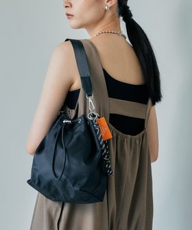 【レプシィム ローリーズファーム/LEPSIM LOWRYS FARM】のマルチWAYチャーム付きバッグ 人気、トレンドファッション・服の通販 founy(ファニー) ファッション Fashion レディースファッション Fashion for Women バッグ Bags インナー Innerwear コンパクト Compact, Small Size ショート Short, Short Length シンプル Simple, Minimal チャーム Charm, Pendant プレート Plate, Dish ポケット Pocket, Pocket Detail ロング Long, Long-Length 巾着 Drawstring Bag, Kinchaku 軽量 Lightweight, Ultra Light |ID:prp329100004568008