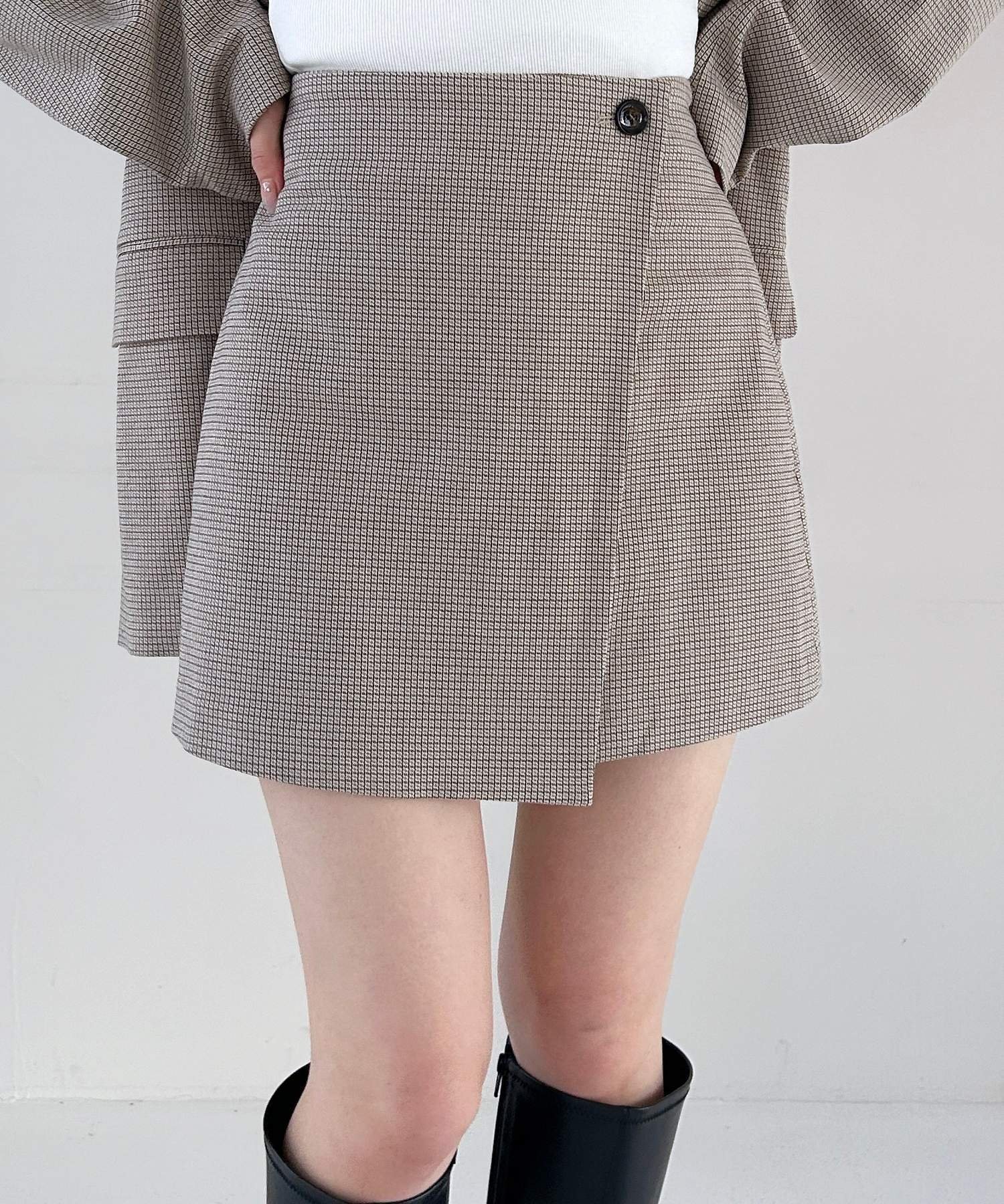 【ヘザー/Heather】のラップデザインミニスカート インテリア・キッズ・メンズ・レディースファッション・服の通販 founy(ファニー) 　ファッション　Fashion　レディースファッション　WOMEN　スカート　Skirt　ミニスカート　Mini Skirts　シンプル　Simple　スウェット　Sweat　セットアップ　Set Up　ミニスカート　Mini Skirt　ラップ　Wrap　人気　Popularity　台形　Trapezoid　ベージュチェック|ID: prp329100004568130 ipo3291000000032314854