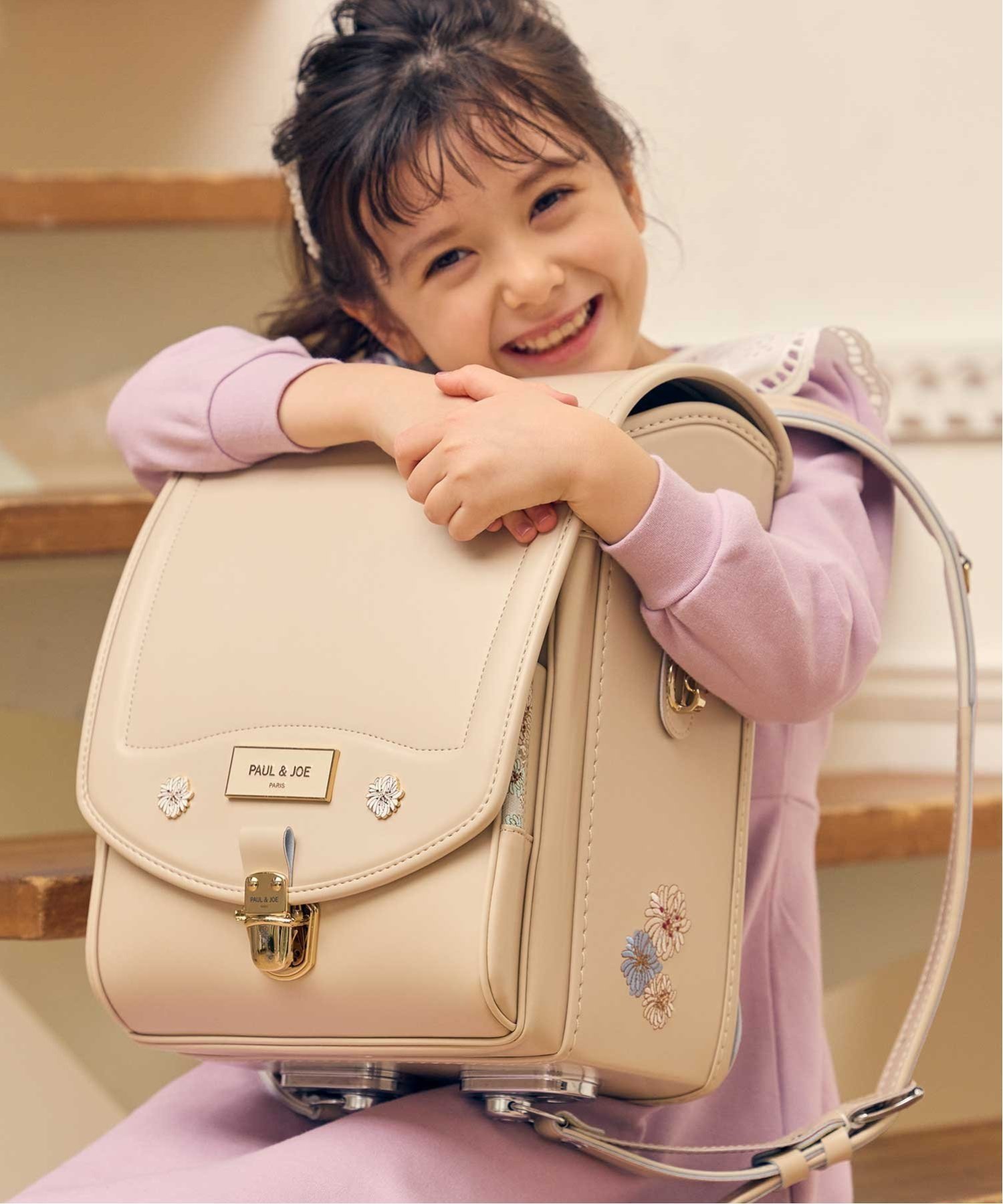 【シフォン/SHIFFON / KIDS】のPAUL JOE(ポール ジョー)クリザンテームエクラランドセル【即納】 インテリア・キッズ・メンズ・レディースファッション・服の通販 founy(ファニー) 　ファッション　Fashion　キッズファッション　KIDS　アクセサリー　Accessories　フラップ　Flap　WHITE|ID: prp329100004568176 ipo3291000000032315480