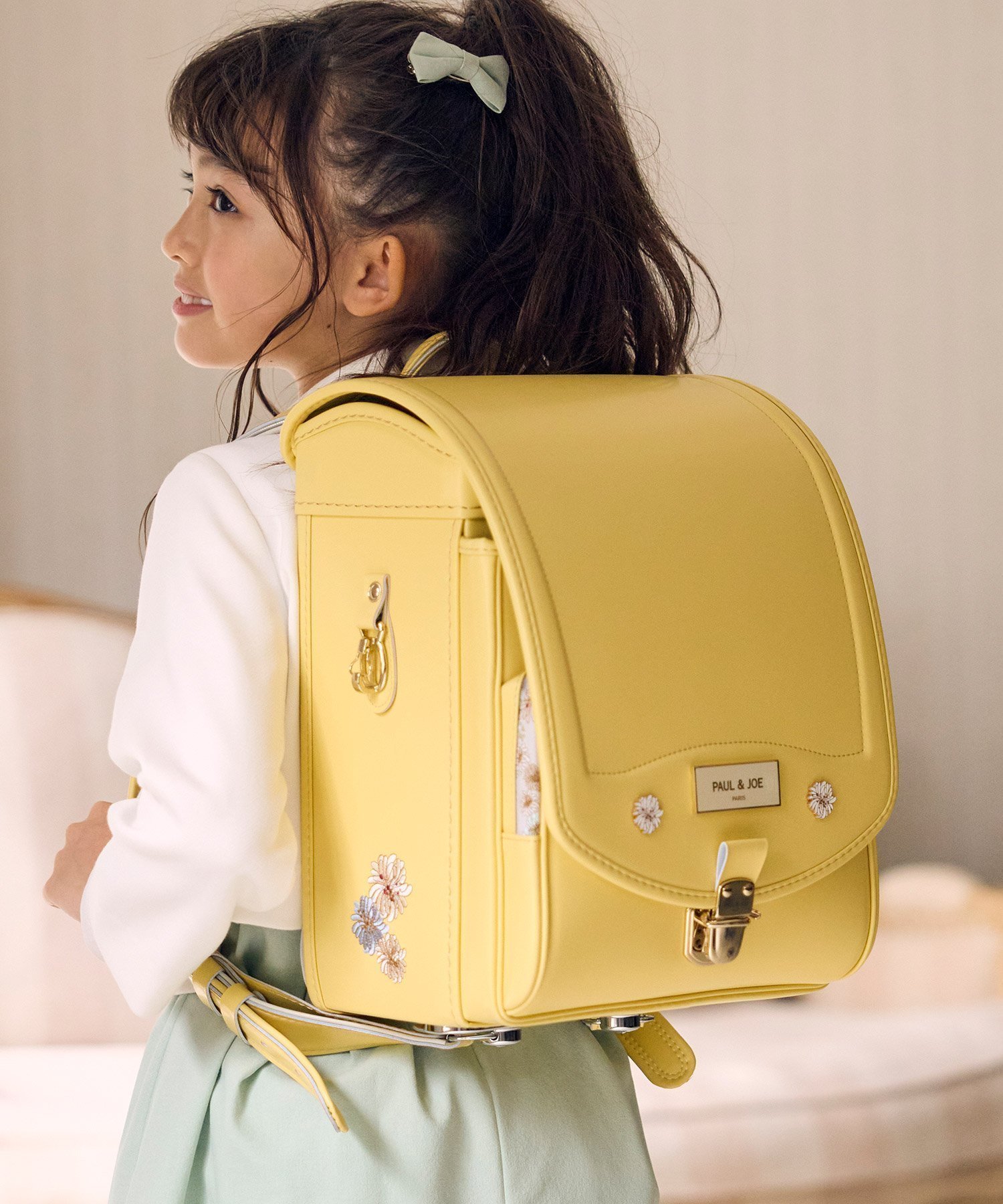 【シフォン/SHIFFON / KIDS】のPAUL JOE(ポール ジョー)クリザンテームエクラランドセル【即納】 インテリア・キッズ・メンズ・レディースファッション・服の通販 founy(ファニー) 　ファッション　Fashion　キッズファッション　KIDS　アクセサリー　Accessories　フラップ　Flap　LIGHT YELLOW|ID: prp329100004568176 ipo3291000000032315482