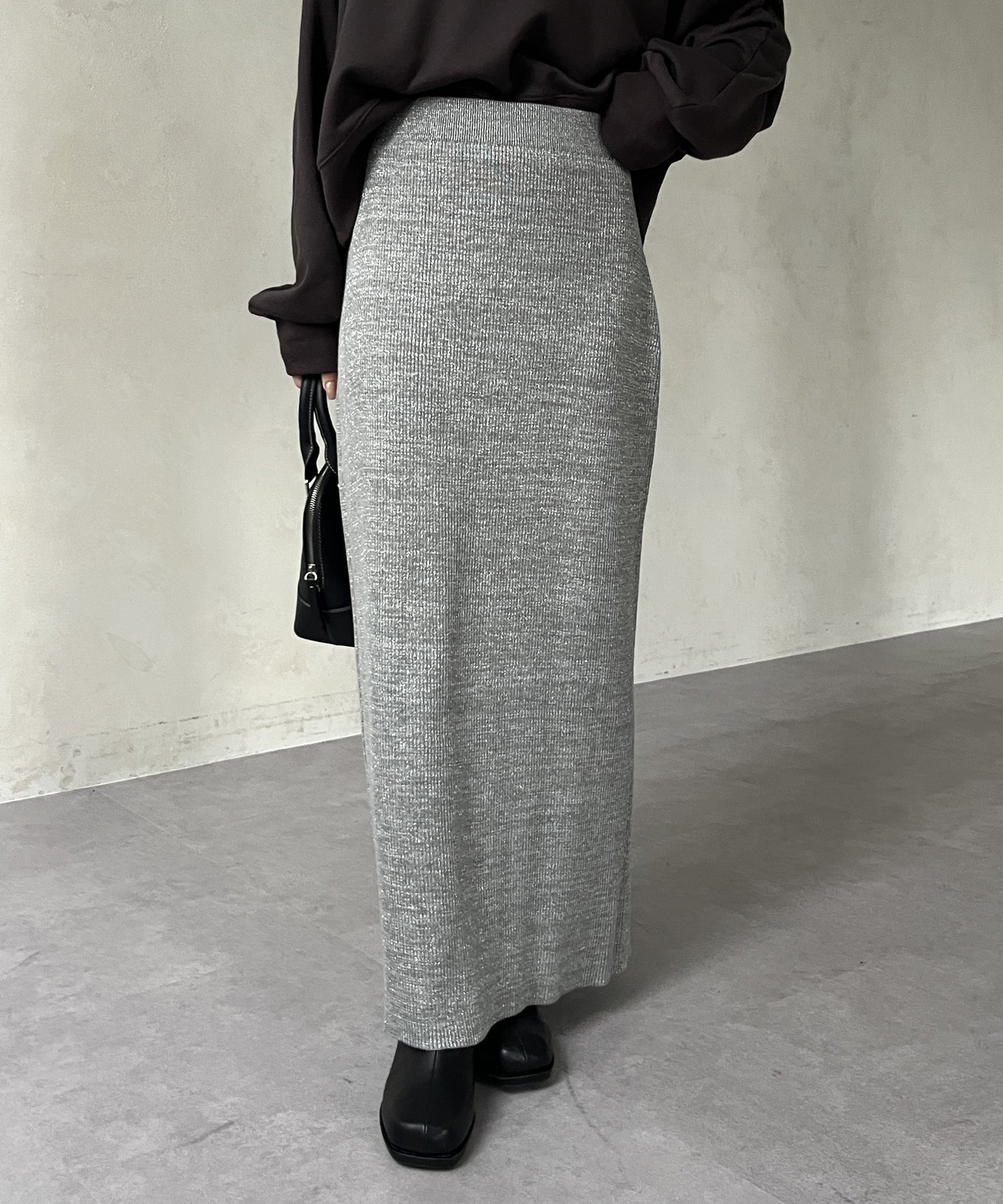 【ゼヴォン/Thevon】のラメリブニットナロースカート インテリア・キッズ・メンズ・レディースファッション・服の通販 founy(ファニー) 　ファッション　Fashion　レディースファッション　WOMEN　スカート　Skirt　2024年　2024　2024-2025秋冬・A/W　Aw/Autumn/Winter/Fw/Fall/2024-2025　おすすめ　Recommend　ジャケット　Jacket　スニーカー　Sneakers　ダウン　Down　リブニット　Rib Knit　エレガント 上品　Elegant　A/W・秋冬　Aw・Autumn/Winter・Fw・Fall-Winter　グレー|ID: prp329100004568183 ipo3291000000032315565