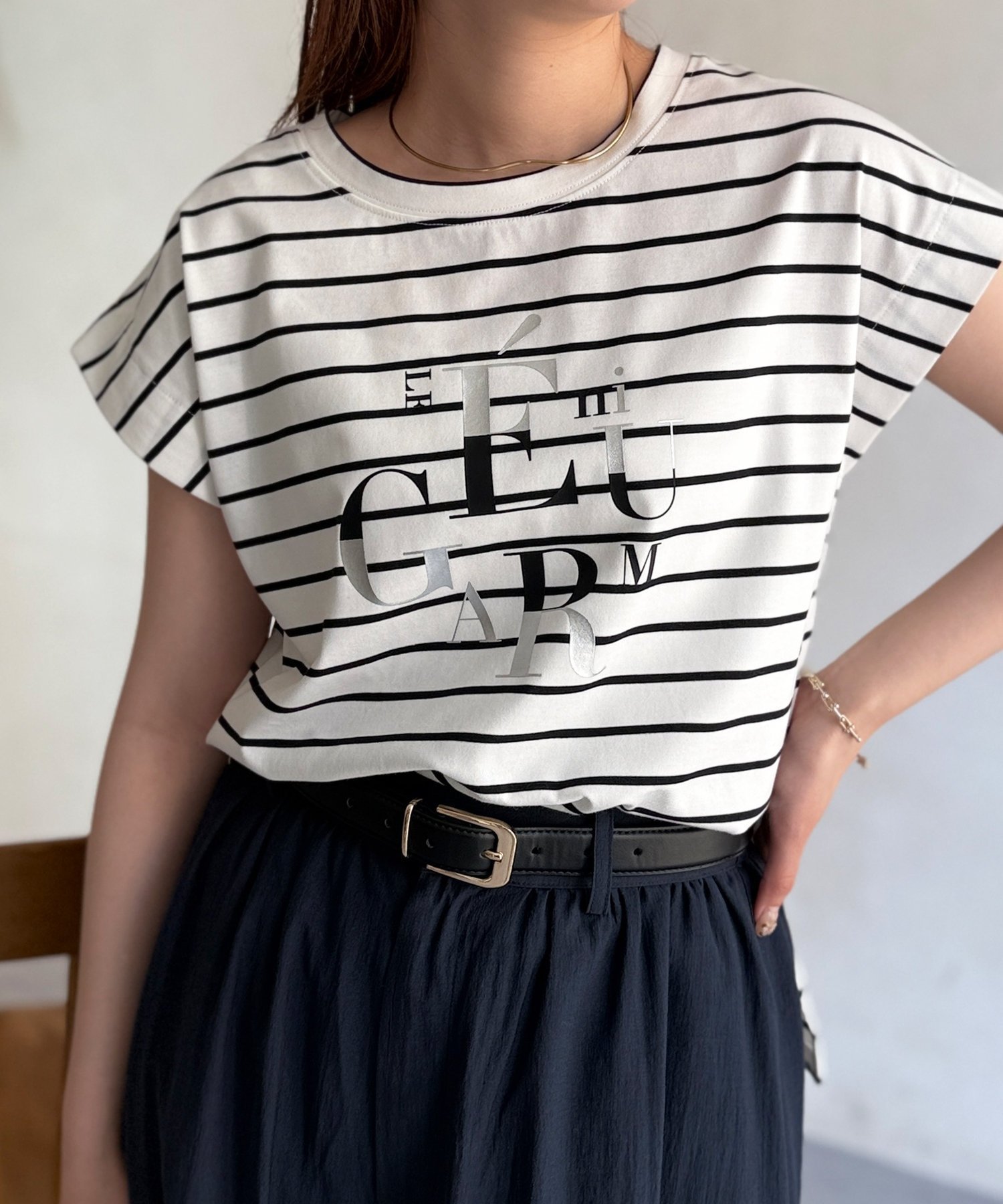 【シェトワ/Chez toi】のランダムロゴフレンチスリーブT 人気、トレンドファッション・服の通販 founy(ファニー) 　ファッション　Fashion　レディースファッション　WOMEN　おすすめ　Recommend　シンプル　Simple　ジャケット　Jacket　フレア　Flare　プチプライス・低価格　Affordable　リラックス　Relax　 other-1|ID: prp329100004568286 ipo3291000000032316725
