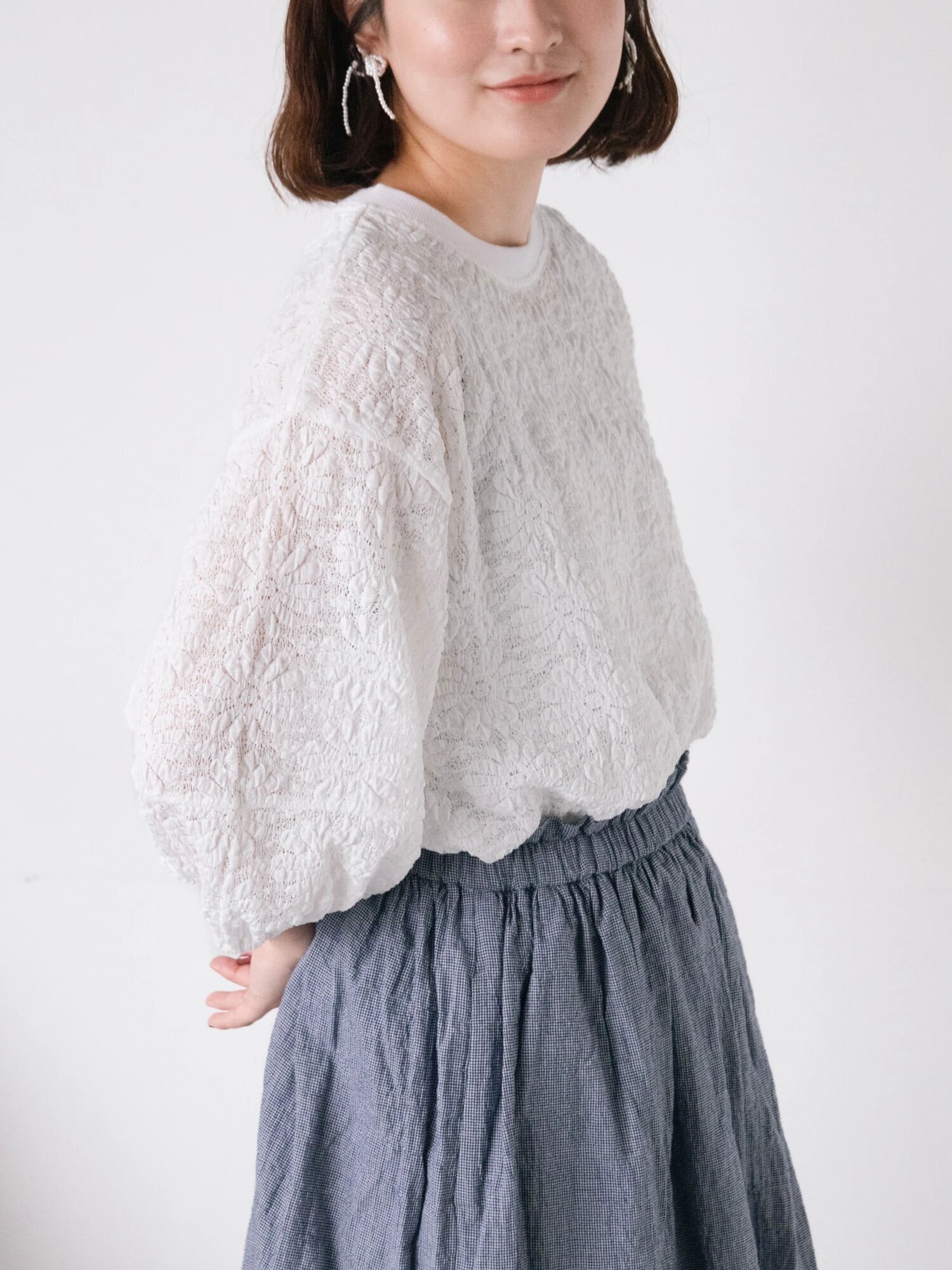 【サマンサモスモス/Samansa Mos2】のコクーンスリーブレーストップス 人気、トレンドファッション・服の通販 founy(ファニー) 　ファッション　Fashion　レディースファッション　WOMEN　トップス・カットソー　Tops/Tshirt　おすすめ　Recommend　スリット　Slit　フラワー　Flower　レース　Race　 other-1|ID: prp329100004568411 ipo3291000000032318201