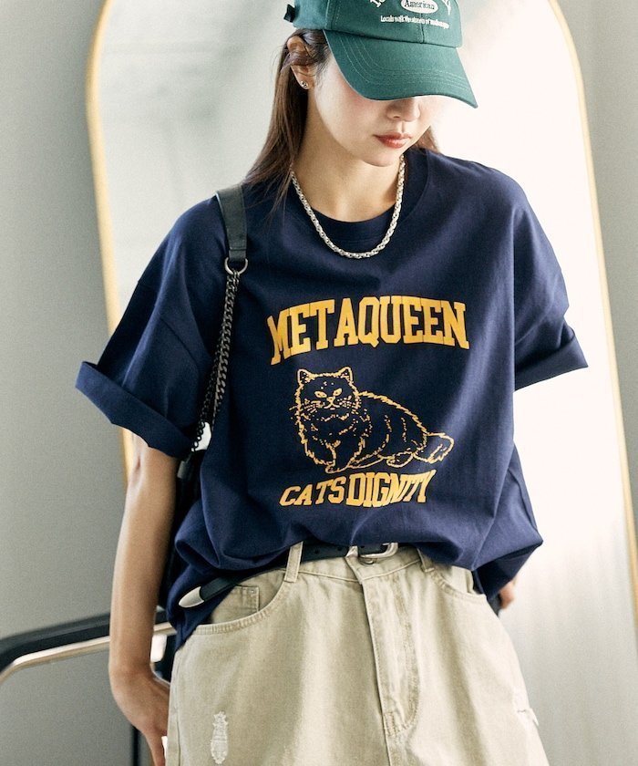 【フリークスストア/FREAK'S STORE】のフロッキー キャット アニマルプリントTシャツ 限定展開 25SS インテリア・キッズ・メンズ・レディースファッション・服の通販 founy(ファニー) 　ファッション　Fashion　レディースファッション　Ladies' Fashion Online　トップス・カットソー　Tops/Tshirt　シャツ/ブラウス　Shirts/Blouses　ロング / Tシャツ　T-Shirts　インナー　Inner　デニム　Denim　トレンド　Trend　猫　Cat　フェルト　Felt　プリント　Print　モチーフ　Motif　ルーズ　Loose　S/S・春夏　Ss・Spring/Summer　おすすめ　Recommend　夏　Summer　2025年　2025　2025春夏・S/S　Ss,Spring/Summer,2025　ネイビー|ID: prp329100004568434 ipo3291000000032672911