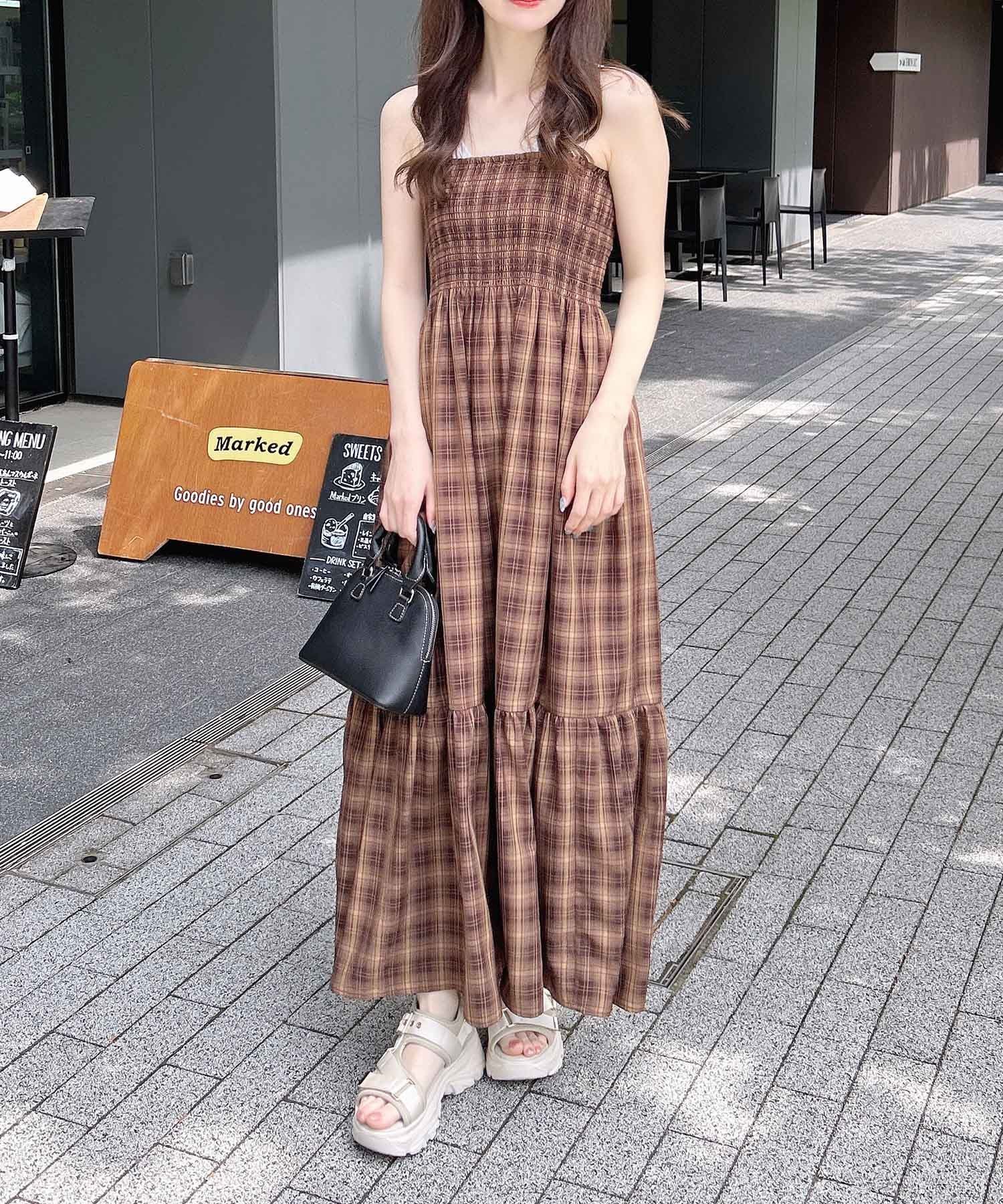 【イング/INGNI】のホルターネックチェック柄シャーリングワンピース インテリア・キッズ・メンズ・レディースファッション・服の通販 founy(ファニー) 　ファッション　Fashion　レディースファッション　Ladies' Fashion Online　ワンピース　Dress　インナー　Inner　キャミワンピース　Cami Dress　シャーリング　Shirring　ジャケット　Jacket　チェック　Check　フェミニン　Feminine　ロング　Long　おすすめ　Recommend　夏　Summer　ブラウン/チェック|ID: prp329100004568923 ipo3291000000032644257
