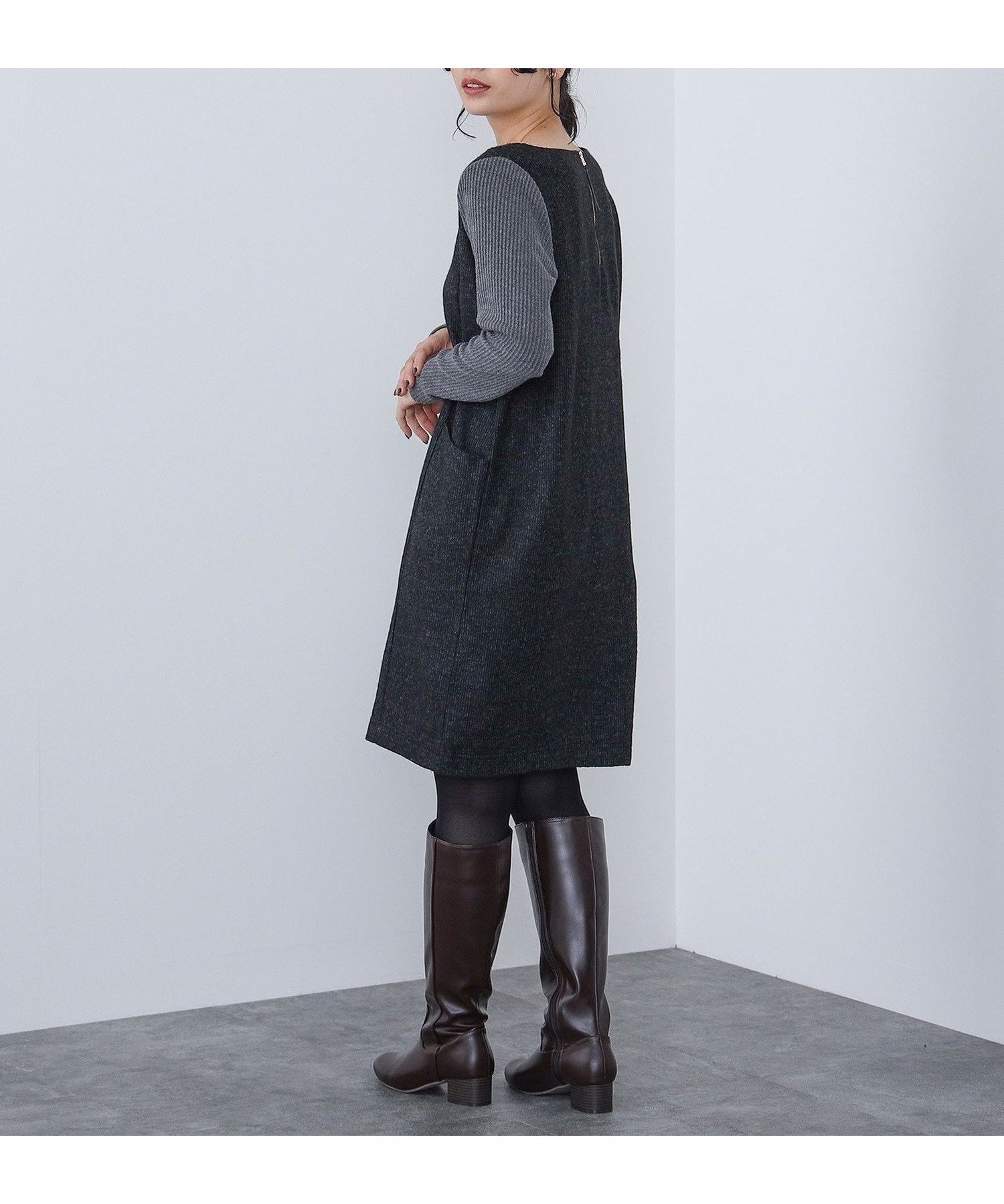 【その他のブランド/Other】の異素材コンビ ワンピース インテリア・キッズ・メンズ・レディースファッション・服の通販 founy(ファニー) 　ファッション　Fashion　レディースファッション　Fashion for Women　ワンピース　Dresses　おすすめ　Recommended / Our Picks　ウェーブ　Wavy Pattern　コンビ　Combo, Combination Style　シンプル　Simple, Minimal　ジップ　Zip, Zipper　ストレート　Straight, Straight Cut　フェルト　Felt, Felt Fabric　リブニット　Rib Knit, Ribbed Knit　ロング　Long, Long-Length　CHARCOAL|ID: prp329100004568974 ipo3291000000033039081