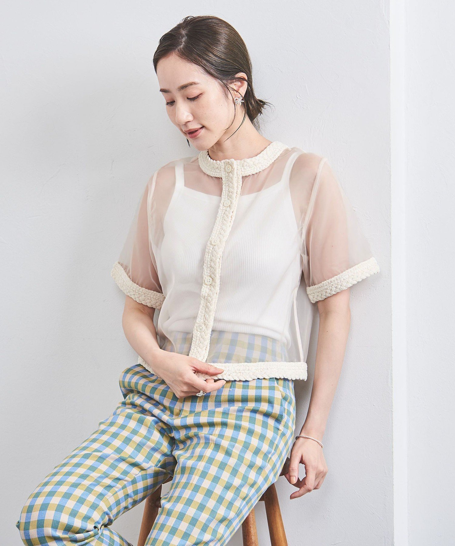 【ユナイテッドアローズ/UNITED ARROWS】のオーガンジー 2WAY ブラウス インテリア・キッズ・メンズ・レディースファッション・服の通販 founy(ファニー) 　ファッション　Fashion　レディースファッション　Fashion for Women　トップス・カットソー　Cut & Sew Tops　シャツ・ブラウス・オフィスカジュアル　Elegant Blouses & Button-Ups　かぎ針　Crochet　インナー　Innerwear　オーガンジー　Organza Fabric　カーディガン　Cardigan, Knitwear　キャミソール　Camisole, Spaghetti Strap Top　シアー　Sheer, See-Through　センター　Center, Center Line　タンク　Tank Top, Sleeveless Top　トリミング　Trimming, Decorative Edge　バランス　Balance, Style Balance　フラット　Flat, Flat Shoes　エレガント 上品　Elegant　NATURAL|ID: prp329100004569014 ipo3291000000033600004