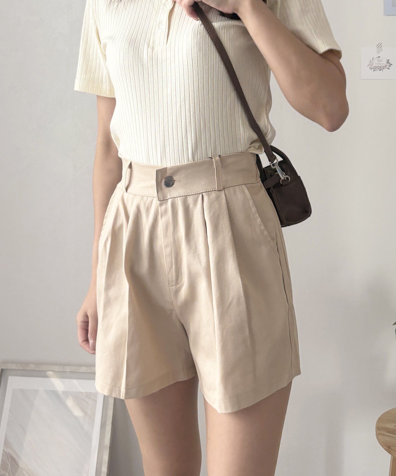 【アミュレット/Amulet】の【Amulet】タック入りキュロットパンツ インテリア・キッズ・メンズ・レディースファッション・服の通販 founy(ファニー) 　ファッション　Fashion　レディースファッション　WOMEN　スカート　Skirt　キュロット　Culottes　フレア　Flare　フロント　Front　夏　Summer　ベージュ|ID: prp329100004569063 ipo3291000000032325214