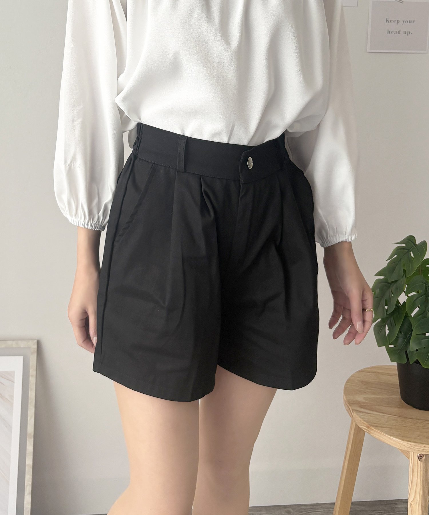 【アミュレット/Amulet】の【Amulet】タック入りキュロットパンツ インテリア・キッズ・メンズ・レディースファッション・服の通販 founy(ファニー) 　ファッション　Fashion　レディースファッション　WOMEN　スカート　Skirt　キュロット　Culottes　フレア　Flare　フロント　Front　夏　Summer　ブラック|ID: prp329100004569063 ipo3291000000032325218