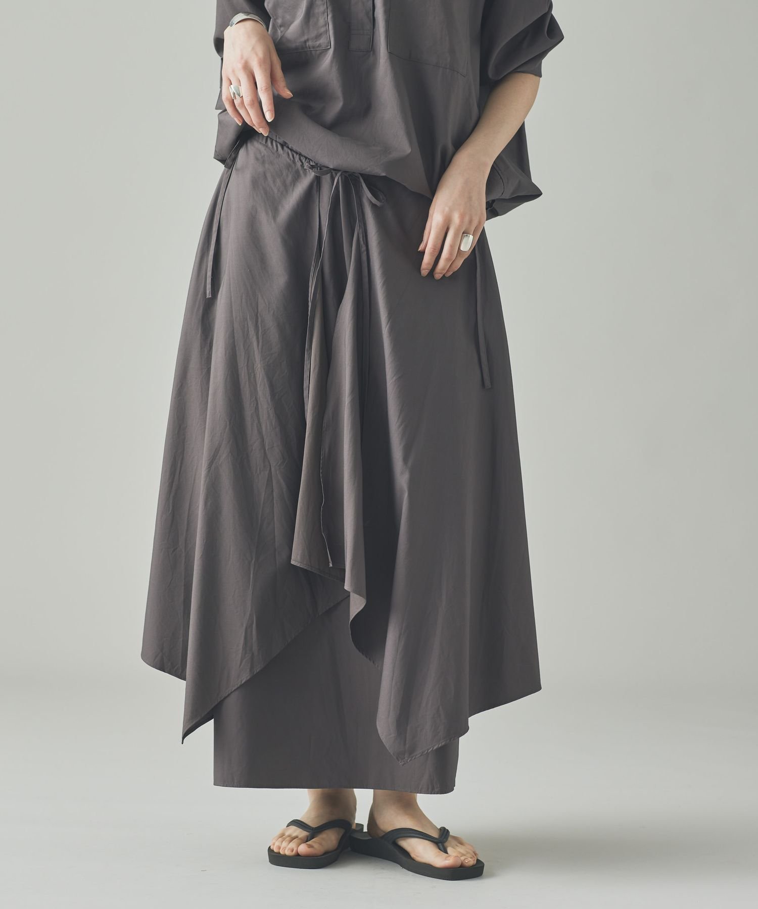 【カレンソロジー/Curensology】のコットンサテンスカート インテリア・キッズ・メンズ・レディースファッション・服の通販 founy(ファニー) 　ファッション　Fashion　レディースファッション　WOMEN　スカート　Skirt　エレガント 上品　Elegant　シンプル　Simple　セットアップ　Set Up　フェミニン　Feminine　フロント　Front　ラップ　Wrap　リラックス　Relax　日本製　Made In Japan　グレー15|ID: prp329100004569144 ipo3291000000032326362