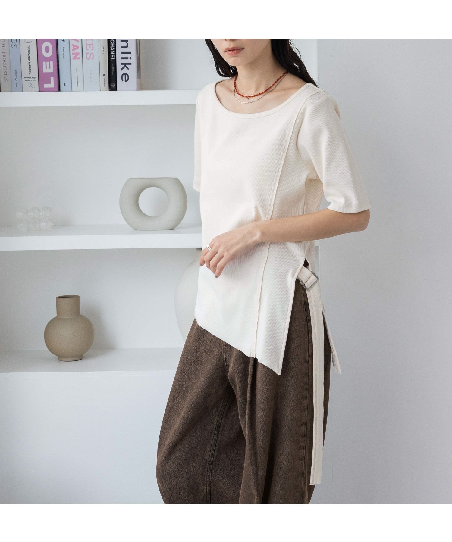 【ジーナシス/JEANASiS】のアシメスリットリブTEE SS インテリア・キッズ・メンズ・レディースファッション・服の通販 founy(ファニー) 　ファッション　Fashion　レディースファッション　WOMEN　おすすめ　Recommend　アシンメトリー　Asymmetry　シンプル　Simple　デニム　Denim　フェミニン　Feminine　ボトム　Bottom　ワイド　Wide　アイボリー|ID: prp329100004569248 ipo3291000000032327176