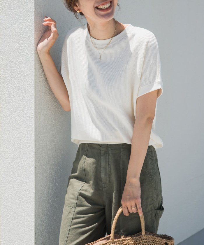 【アーバンリサーチ ドアーズ/URBAN RESEARCH DOORS】のタックフライスフレンチTシャツ インテリア・キッズ・メンズ・レディースファッション・服の通販 founy(ファニー) https://founy.com/ ファッション Fashion レディースファッション Fashion for Women トップス・カットソー Cut & Sew Tops シャツ・ブラウス・オフィスカジュアル Elegant Blouses & Button-Ups ロングTシャツ・Tシャツ Longline T-Shirts & Tees イエロー Yellow 秋 Autumn ギャザー Gathered, Ruffled ストレート Straight, Straight Cut 人気 Popular, Best Seller ワイド Wide, Wide Fit S/S・春夏 SS, Spring/Summer, Warm Season おすすめ Recommended / Our Picks 夏 Summer 2025年 2025 2025春夏・S/S Spring/Summer 2025 SS25 |ID: prp329100004569422 ipo3291000000032444945