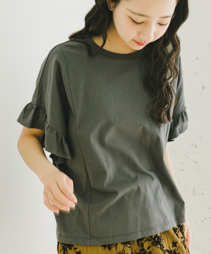 【アイテムズアーバンリサーチ/ITEMS URBAN RESEARCH】のソデフリルカットソー インテリア・キッズ・メンズ・レディースファッション・服の通販 founy(ファニー) https://founy.com/ ファッション Fashion レディースファッション Fashion for Women トップス・カットソー Cut & Sew Tops カットソー・ベーシックTシャツ Cut-and-Sewn Tops / Stretch Tees & Basics 2025年 2025 2025春夏・S/S Spring/Summer 2025 SS25 インナー Innerwear カットソー Cut and Sewn Top キャミワンピース Cami Dress, Slip Dress サロペット Overalls, Salopette シンプル Simple, Minimal フリル Frill, Ruffle エレガント 上品 Elegant 人気 Popular, Best Seller 夏 Summer 定番 Standard, Basic Item S/S・春夏 SS, Spring/Summer, Warm Season |ID: prp329100004569523 ipo3291000000033810217