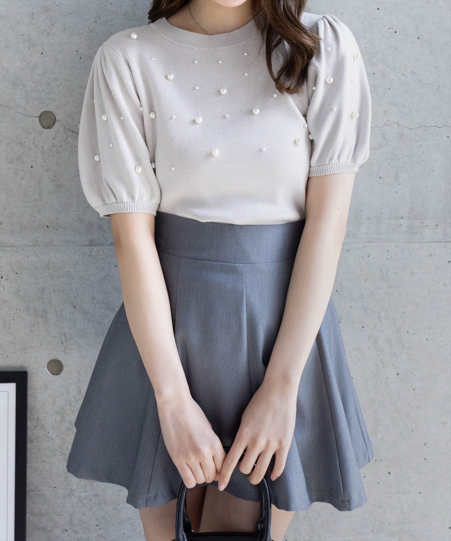 【クリア/clear】のパール付き半袖ニットトップス インテリア・キッズ・メンズ・レディースファッション・服の通販 founy(ファニー) 　ファッション　Fashion　レディースファッション　WOMEN　トップス・カットソー　Tops/Tshirt　ニット　Knit Tops　スリーブ　Sleeve　パール　Pearl　フェミニン　Feminine　フレア　Flare　マーメイド　Mermaid　半袖　Short Sleeve　GYBE|ID: prp329100004569963 ipo3291000000032333844
