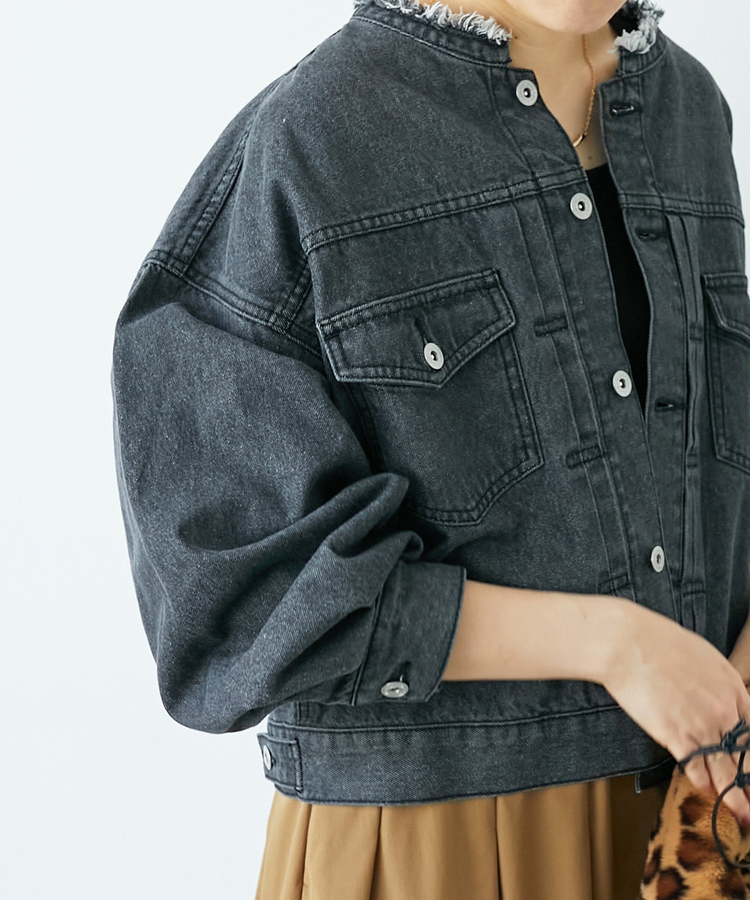 【ルクールブラン/le.coeur blanc】のノーカラーデニムジャケット インテリア・キッズ・メンズ・レディースファッション・服の通販 founy(ファニー) 　ファッション　Fashion　レディースファッション　WOMEN　アウター　Coat Outerwear　ジャケット　Jackets　デニムジャケット　Denim Jackets　ブラック|ID: prp329100004570450 ipo3291000000032337824