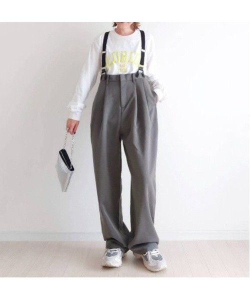 【ノッチ/notch】の【notch.by yui】サスペンダーツキハイウェストパンツ インテリア・キッズ・メンズ・レディースファッション・服の通販 founy(ファニー) 　ファッション　Fashion　レディースファッション　WOMEN　パンツ　Pants　クラシカル　Classical　コラボ　Collaboration　サスペンダー　Suspenders　シンプル　Simple　スニーカー　Sneakers　スラックス　Slacks　タートル　Turtle　チェック　Check　フェイクレザー　Faux Leather　フェミニン　Feminine　ベーシック　Basic　マニッシュ　Mannish　無地　Plain Color　リラックス　Relax　ロング　Long　冬　Winter　おすすめ　Recommend　ダークグレー|ID: prp329100004570480 ipo3291000000032338196