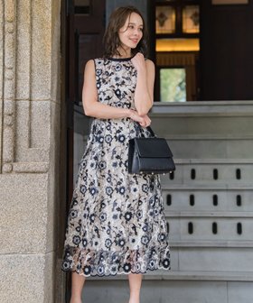 【ビアッジョブルー/Viaggio Blu】のチュールフラワー刺繍ワンピース 人気、トレンドファッション・服の通販 founy(ファニー) ファッション Fashion レディースファッション WOMEN ワンピース Dress クラシカル Classical シアー Sheer フラワー Flower メタル Metal エレガント 上品 Elegant |ID:prp329100004570564