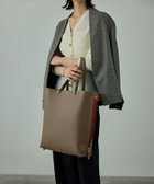 【ロペ/ROPE'】の【E POR】Y BAG Large【通勤】【A4対応】【25AW】 人気、トレンドファッション・服の通販 founy(ファニー) ファッション Fashion レディースファッション Fashion for Women エレガント 上品 Elegant オレンジ Orange 秋 Autumn サイドジップ Side Zip, Side Zipper ショルダー Shoulder, Shoulder Strap スタイリッシュ Stylish, Fashionable スリム Slim, Slim Fit スーツ Suit, Formalwear ポケット Pocket, Pocket Detail ラップ Wrap, Wrap Design ラベンダー Lavender A/W・秋冬 Autumn/Winter おすすめ Recommended / Our Picks ビジネス 仕事 通勤 Business / Work / Commuting 2025年 2025 2025-2026秋冬・A/W Autumn/Winter 2025–26 AW25–26 thumbnail ダークブラウン(20)|ID: prp329100004570611 ipo3291000000034275525