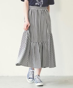 【ミルクフェド/MILKFED.】のGINGHAM TIERED SKIR 人気、トレンドファッション・服の通販 founy(ファニー) ファッション Fashion レディースファッション WOMEN ガーリー Girly キャップ Cap ギンガム Gingham コンパクト Compact シンプル Simple スニーカー Sneakers チェック Check ランダム Random ロング Long 夏 Summer |ID:prp329100004570786