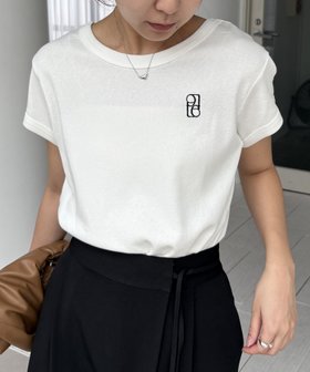 【カプリシューレマージュ/CAPRICIEUX LEMAGE】の【デイリー使いに◎】ラウンドスリーブTシャツ 人気、トレンドファッション・服の通販 founy(ファニー) ファッション Fashion レディースファッション Fashion for Women トップス・カットソー Cut & Sew Tops シャツ・ブラウス・オフィスカジュアル Elegant Blouses & Button-Ups ロングTシャツ・Tシャツ Longline T-Shirts & Tees おすすめ Recommended / Our Picks イエロー Yellow インナー Innerwear カットソー Cut and Sewn Top キャミ Camisole, Cami Top サロペット Overalls, Salopette シンプル Simple, Minimal スリーブ Sleeve, Long Sleeve / Short Sleeve センター Center, Center Line ラウンド Round, Round Neck ワイド Wide, Wide Fit |ID:prp329100004571005
